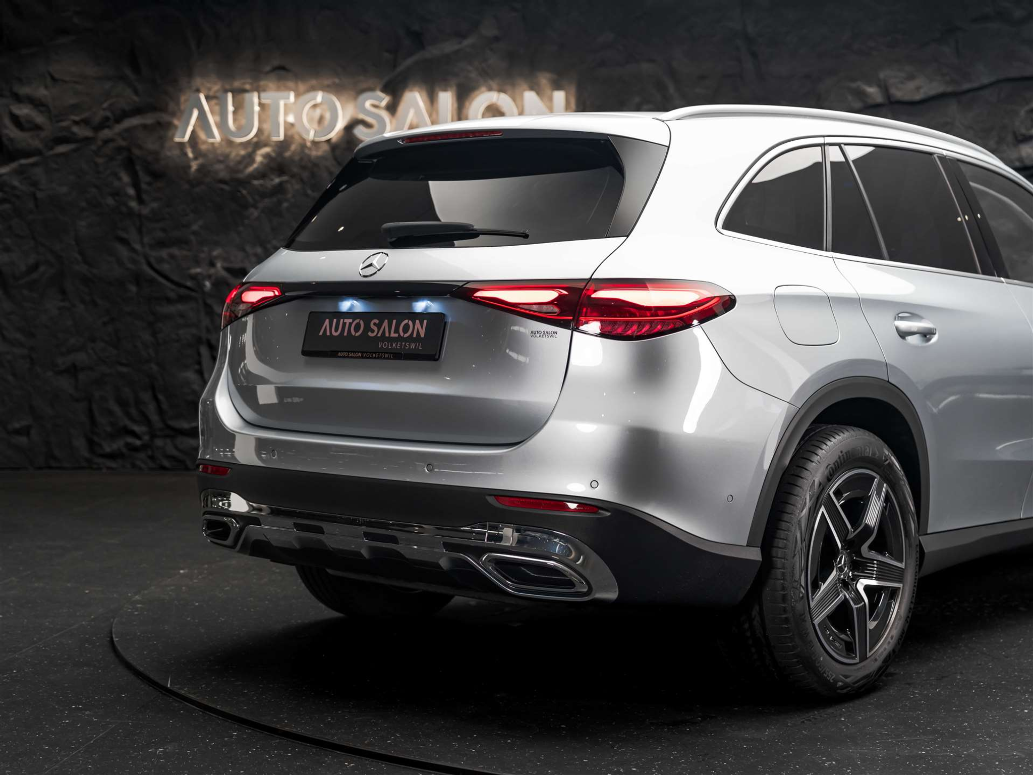 listing desktop thumbnail image 18