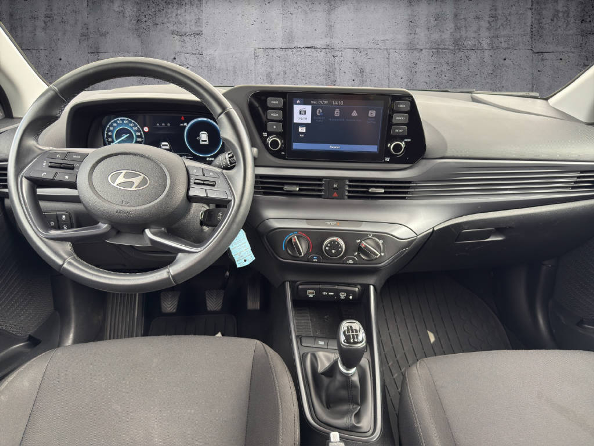 listing desktop thumbnail image 10