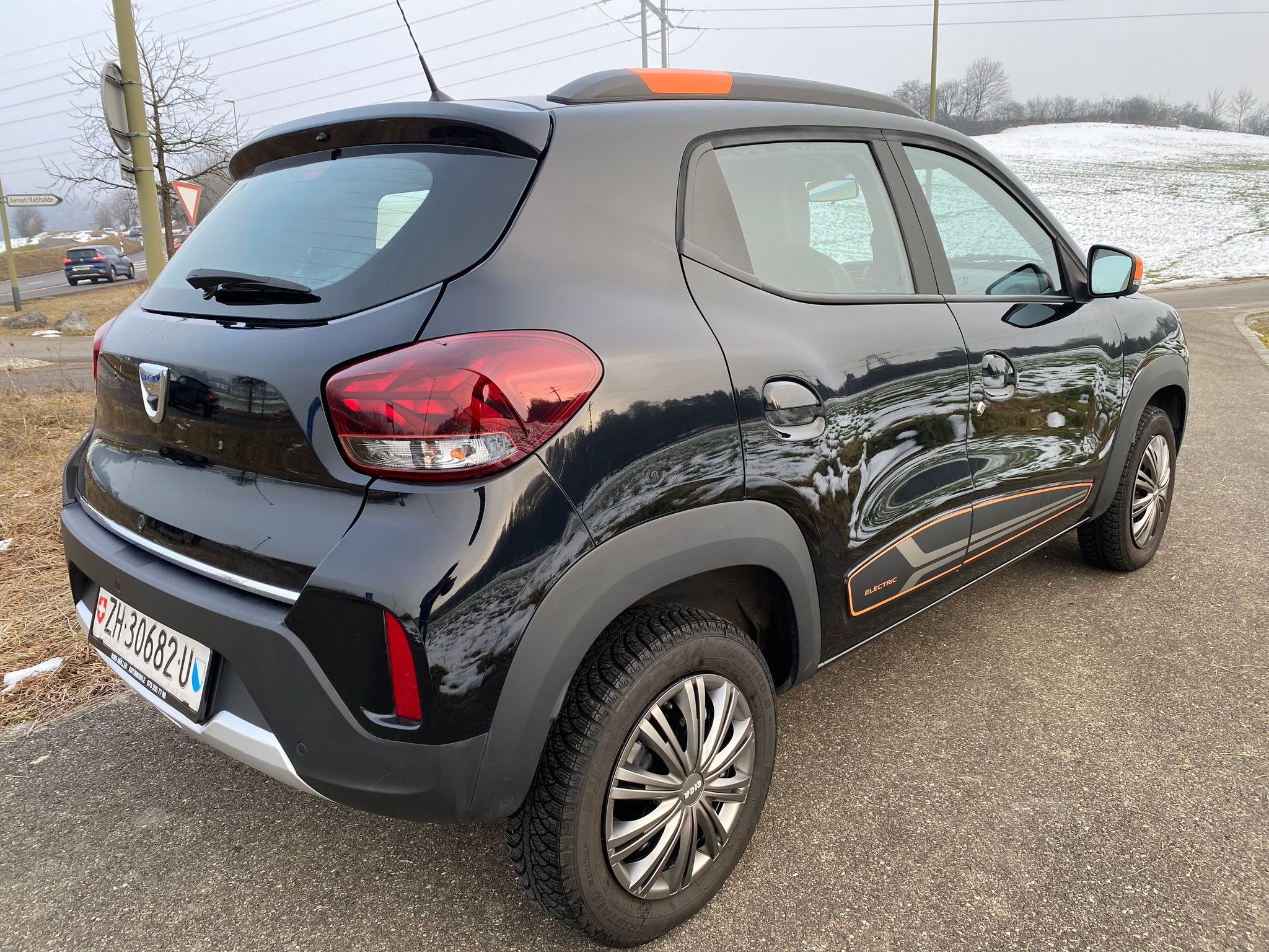 listing desktop thumbnail image 5