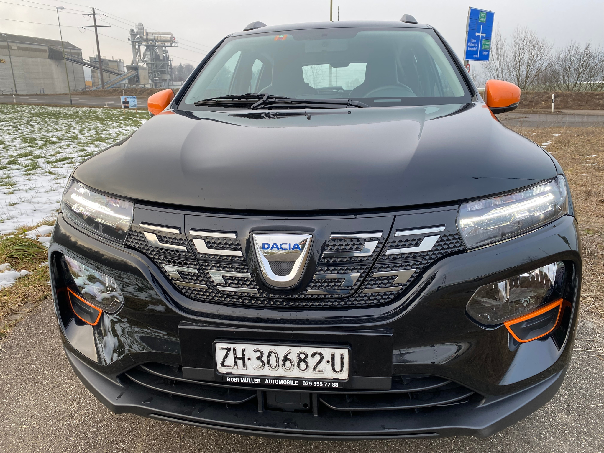 listing desktop thumbnail image 2