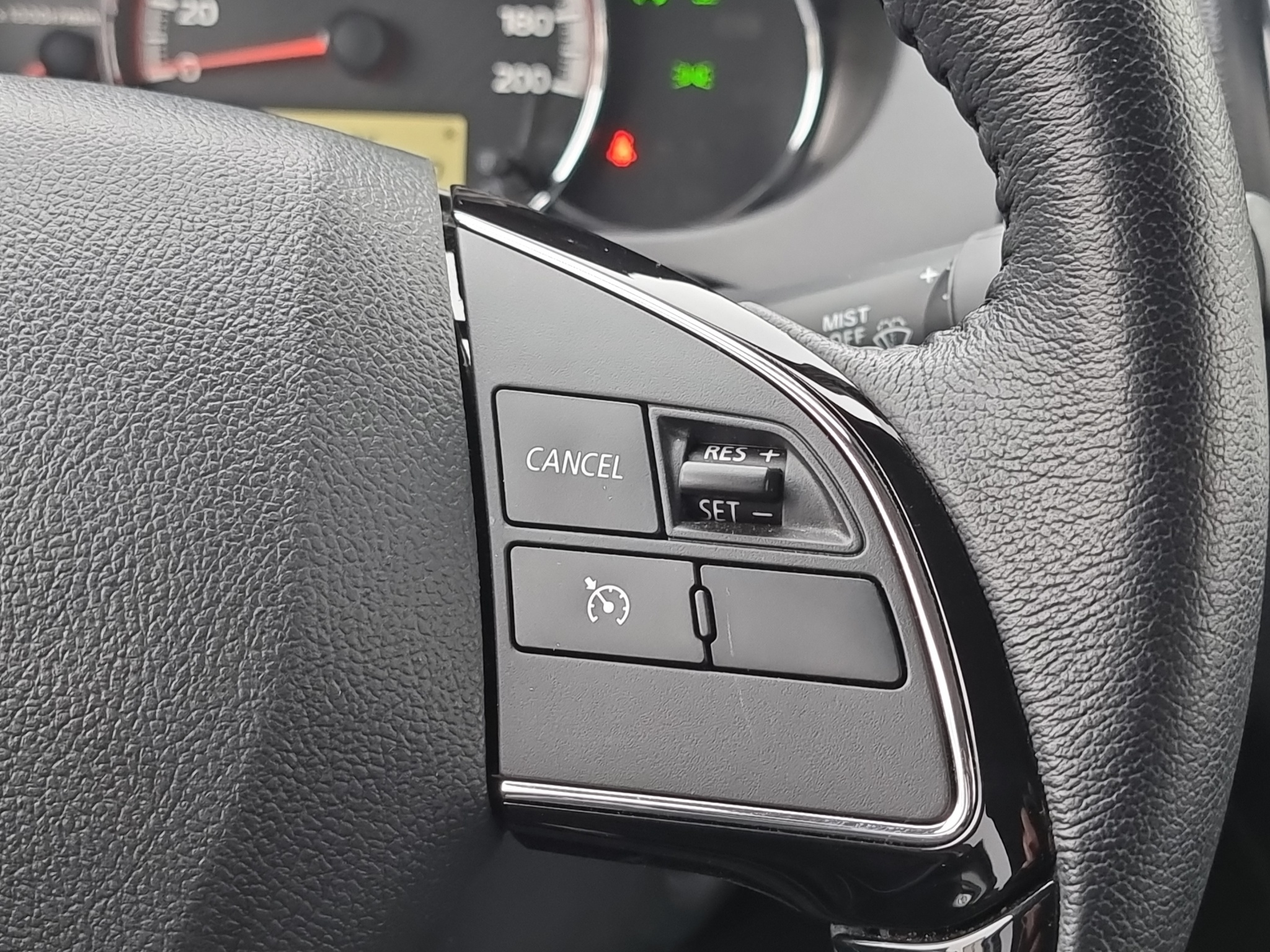 listing desktop thumbnail image 13