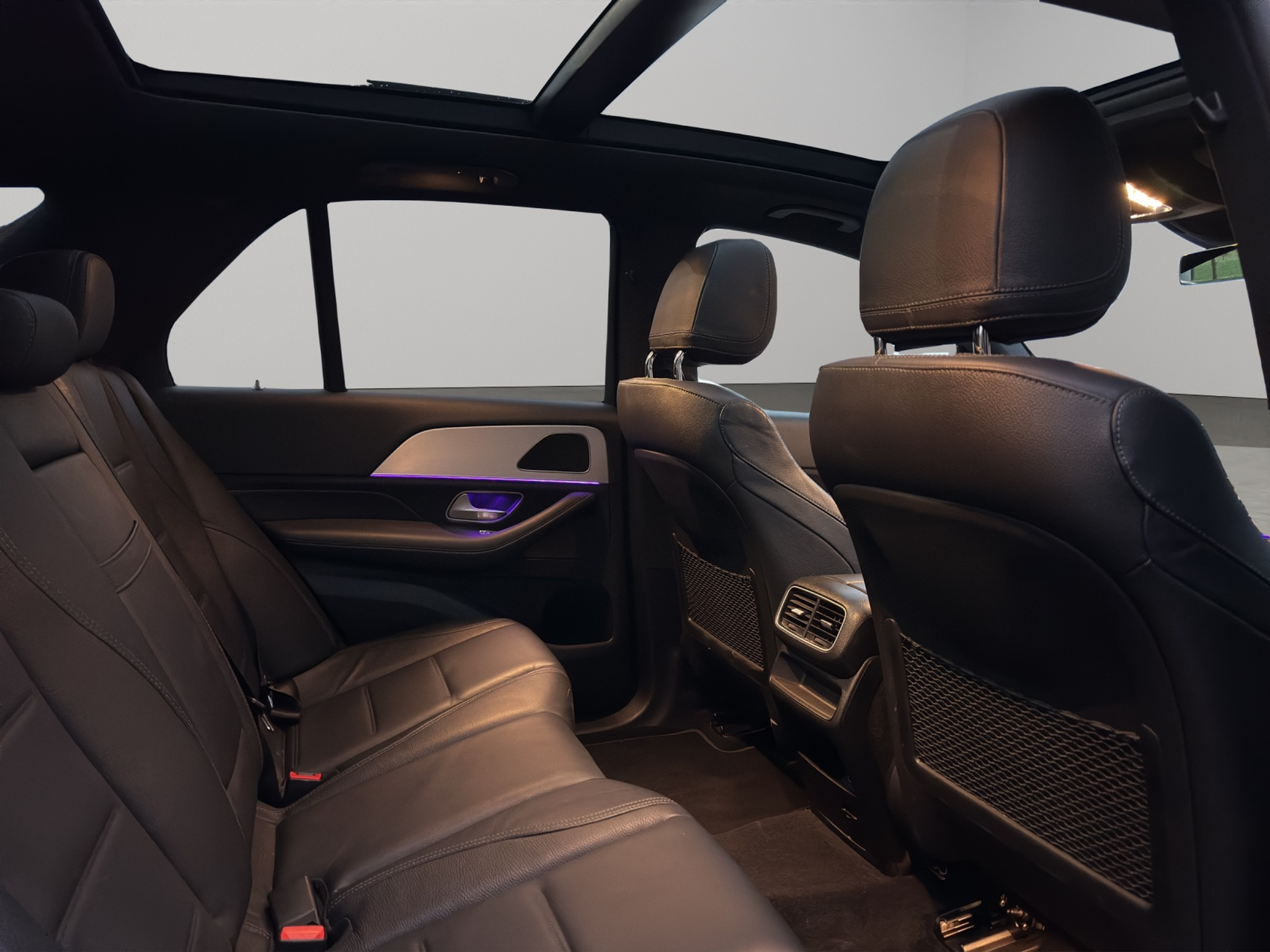 listing desktop thumbnail image 13