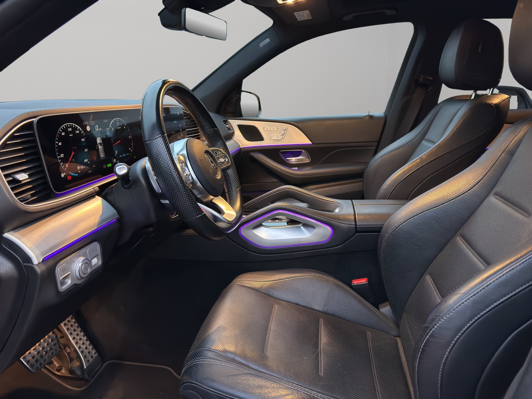 listing desktop thumbnail image 8