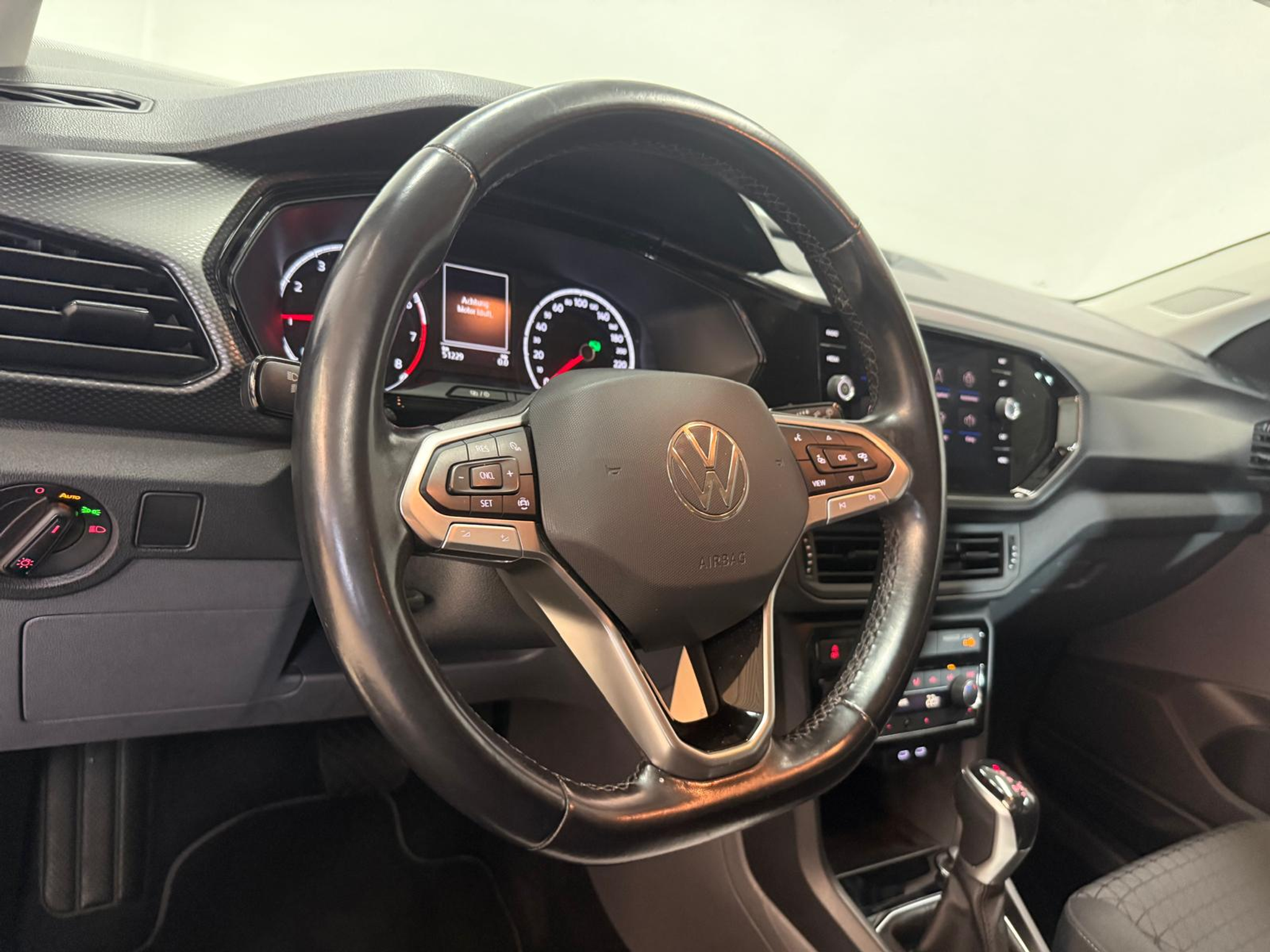 listing desktop thumbnail image 5