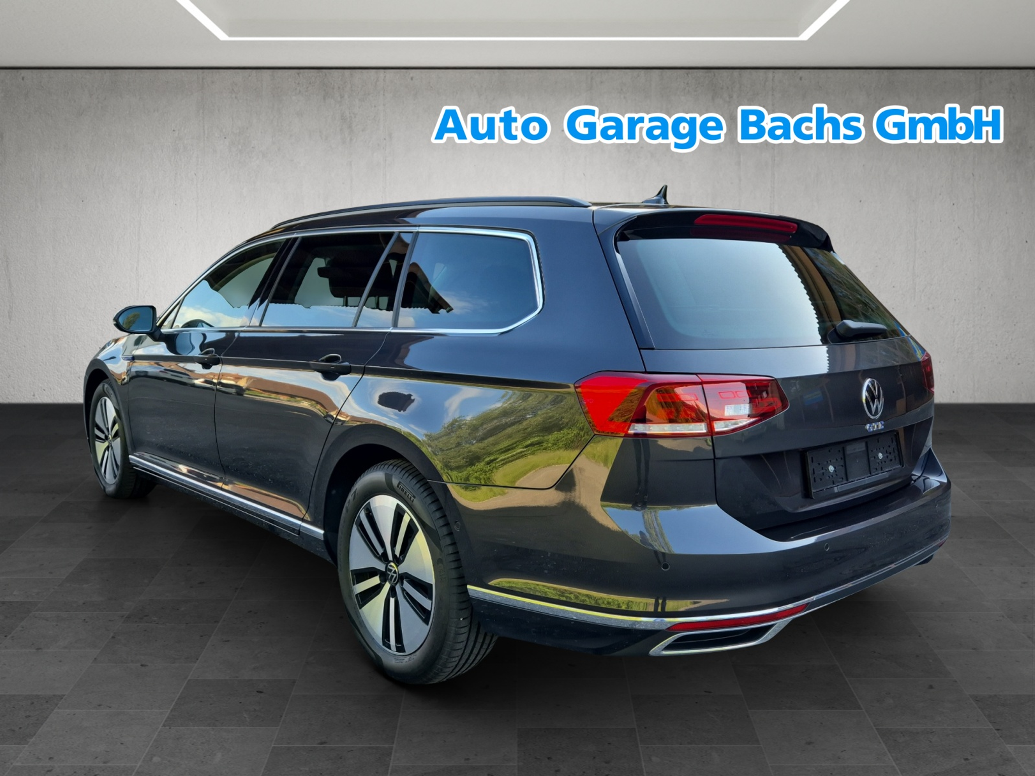 listing desktop thumbnail image 5