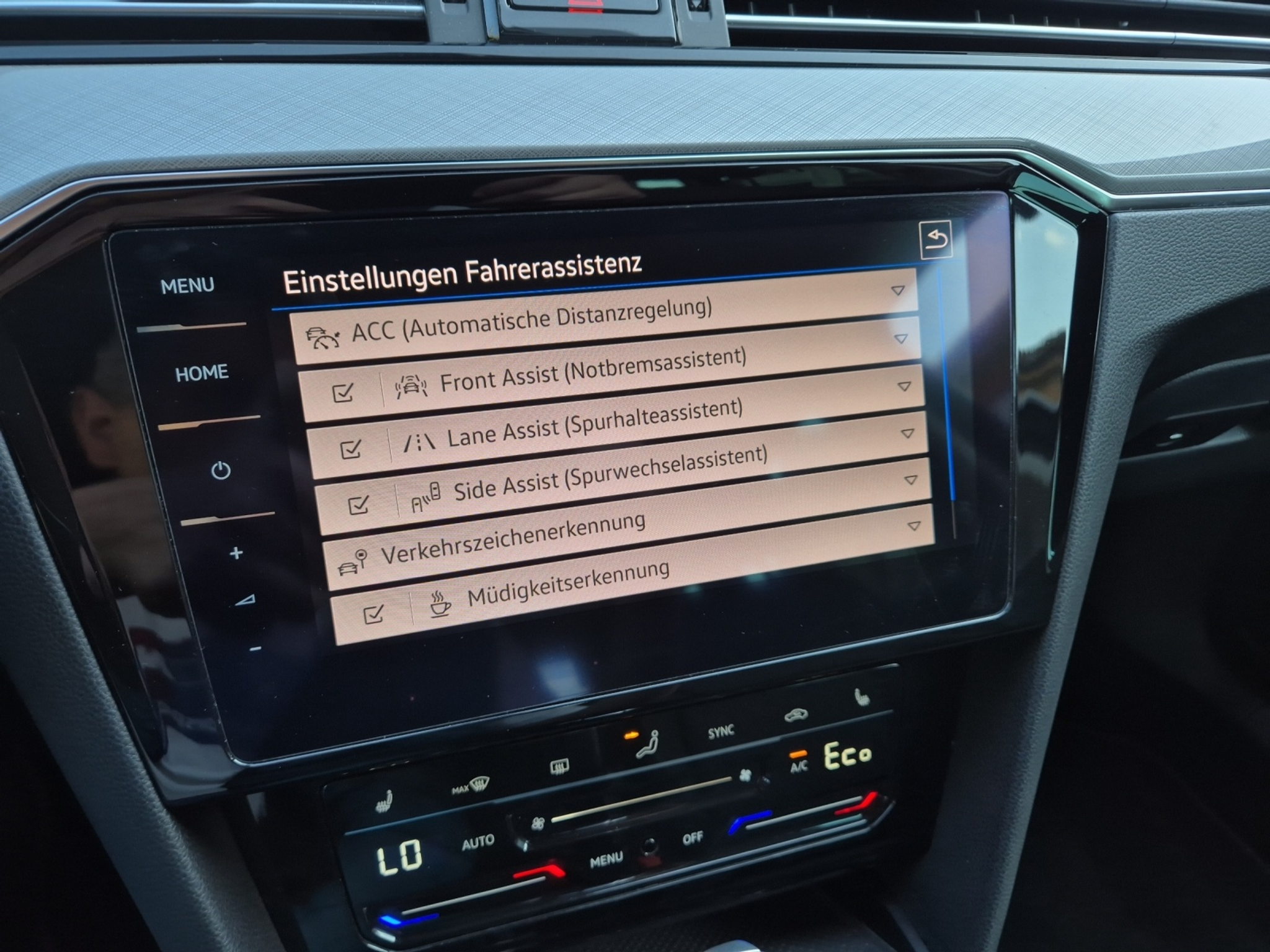listing desktop thumbnail image 16