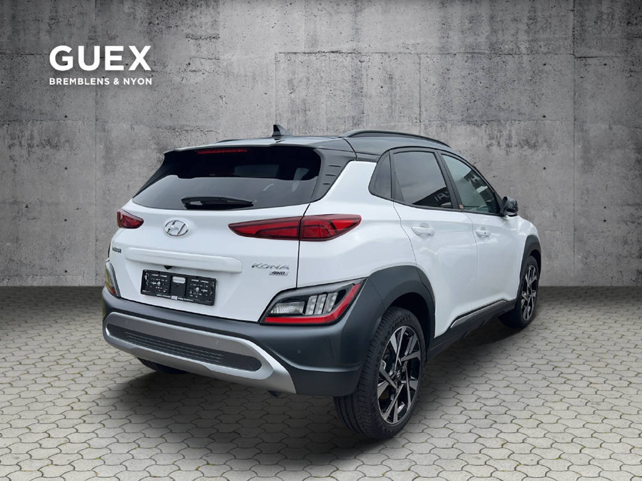 listing desktop thumbnail image 4