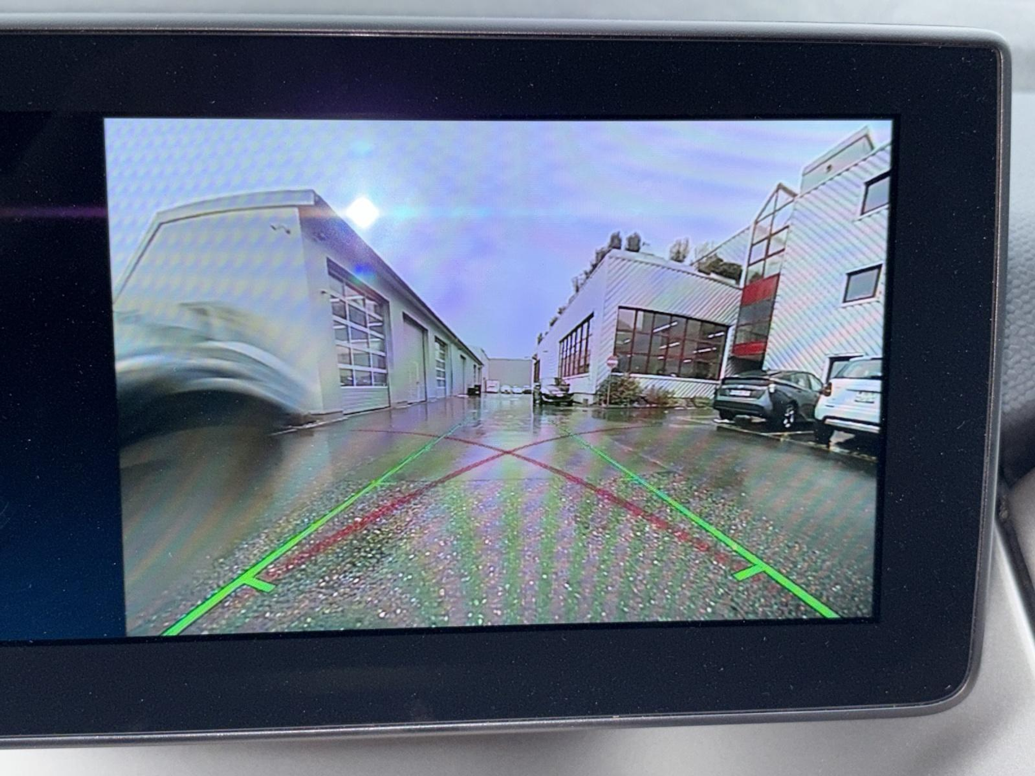 listing desktop thumbnail image 20