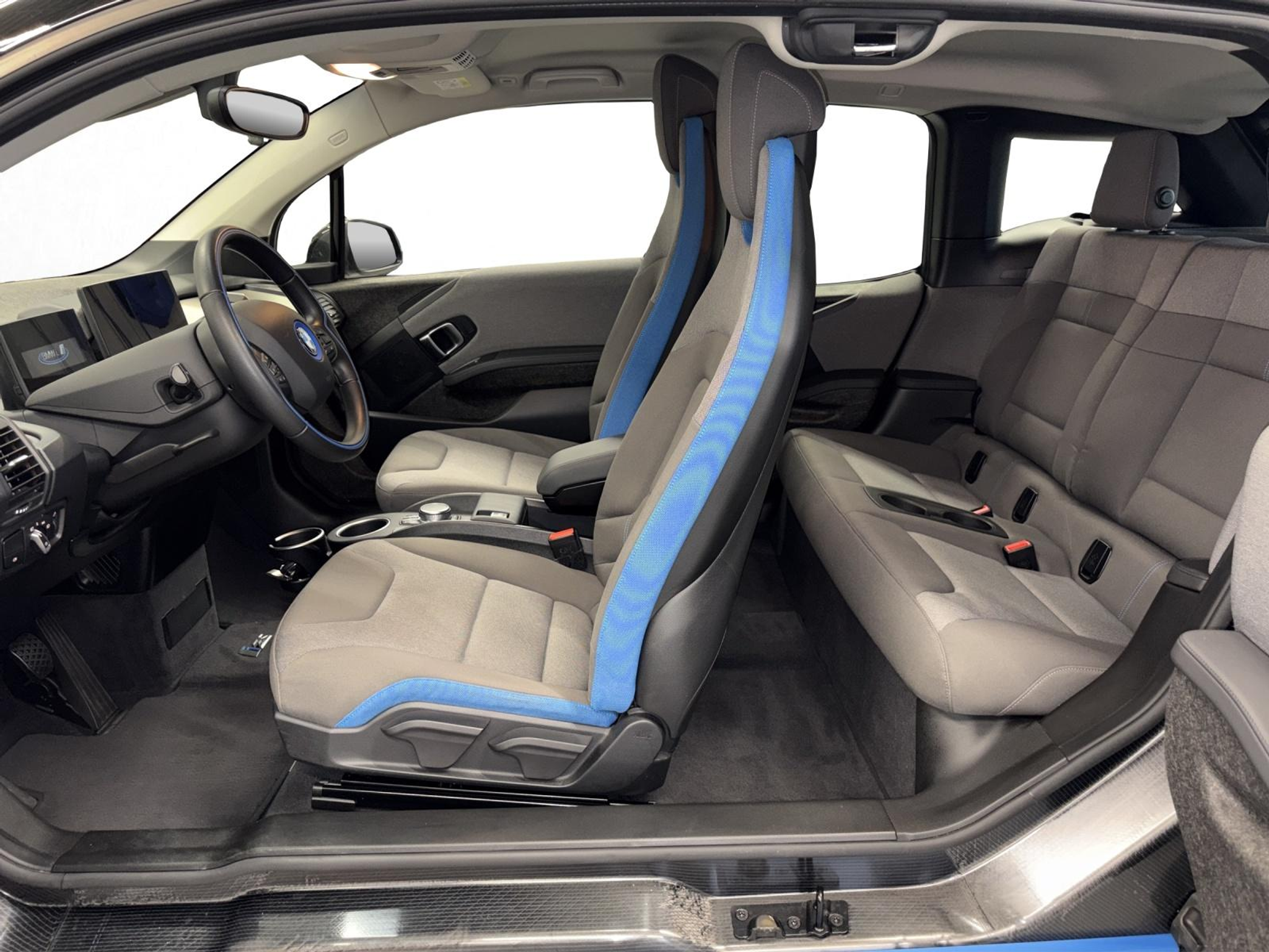 listing desktop thumbnail image 14