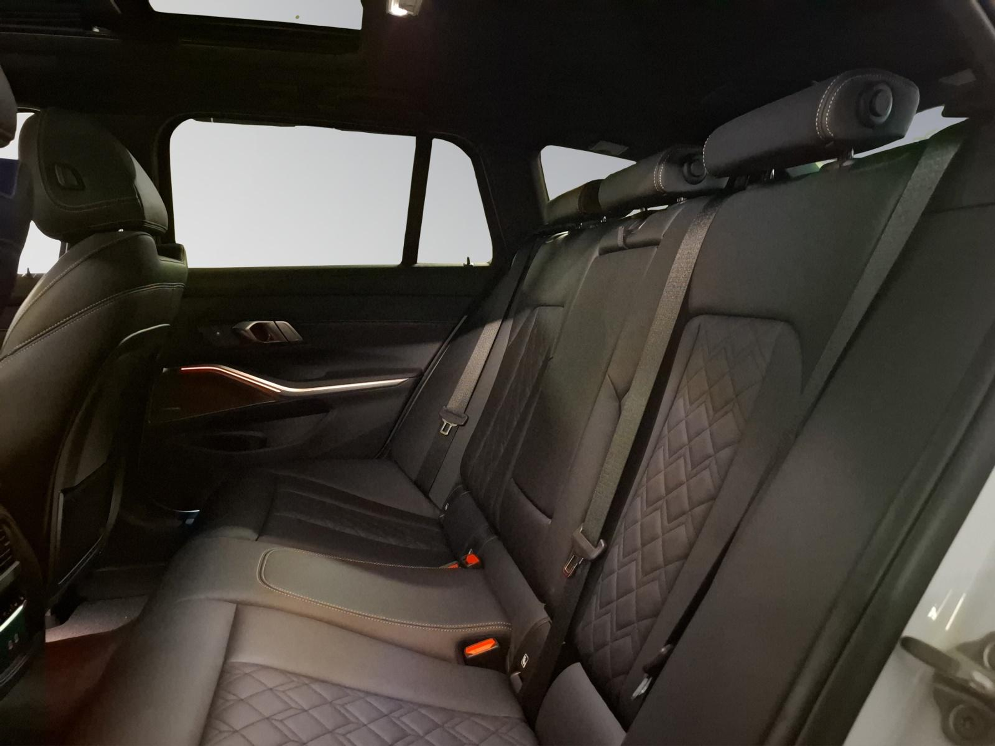 listing desktop thumbnail image 6