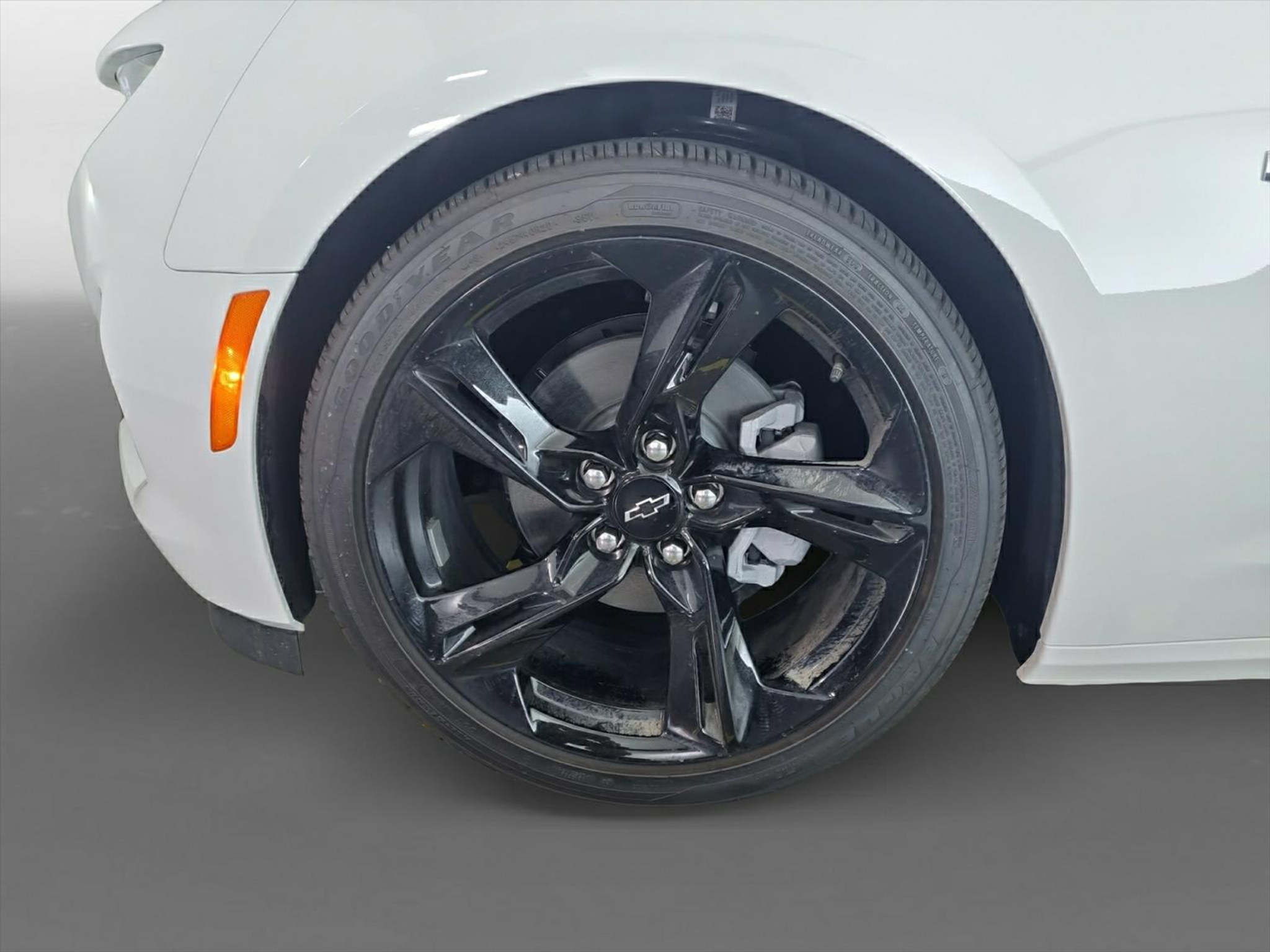 listing desktop thumbnail image 15