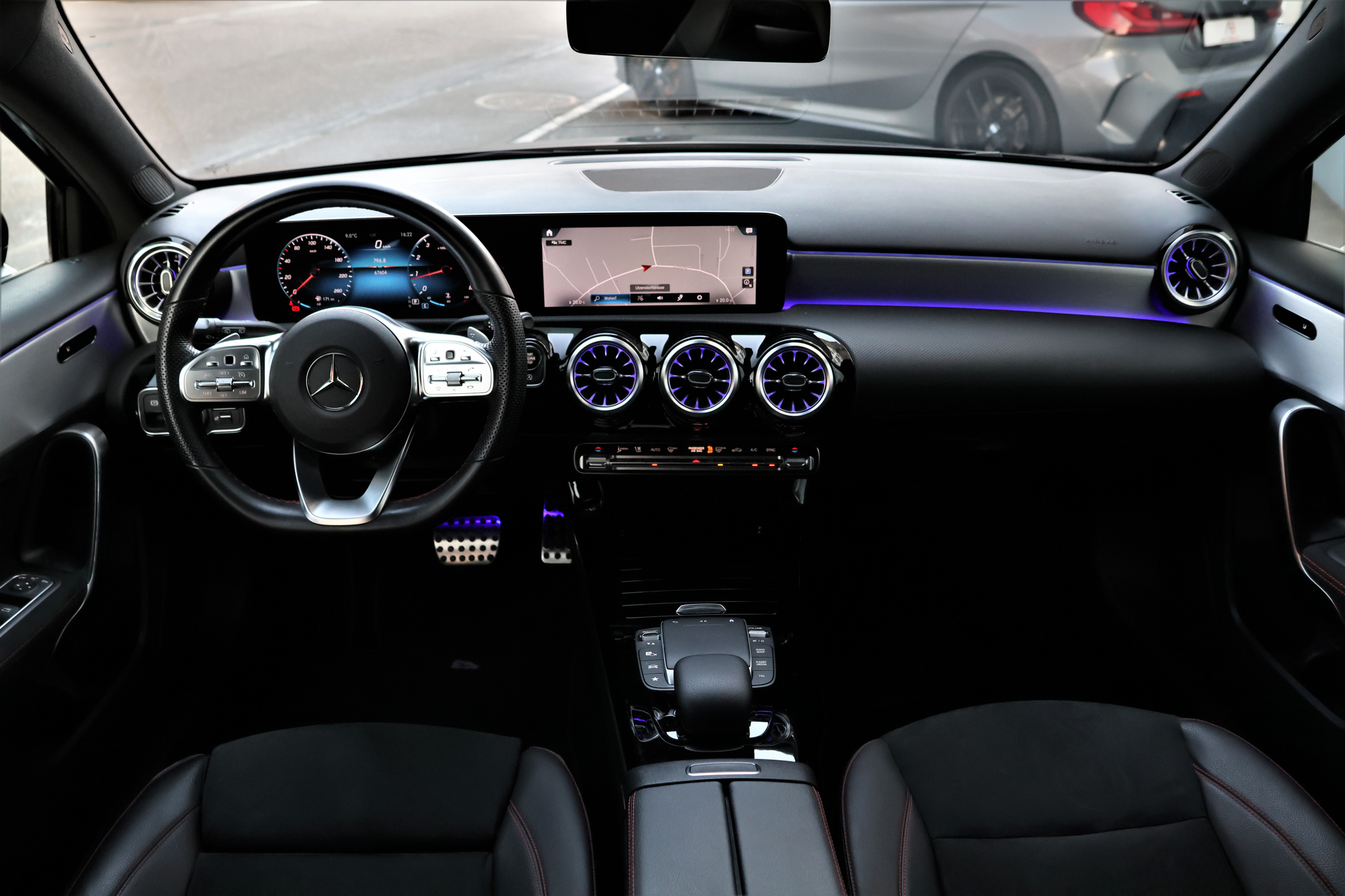 listing desktop thumbnail image 12