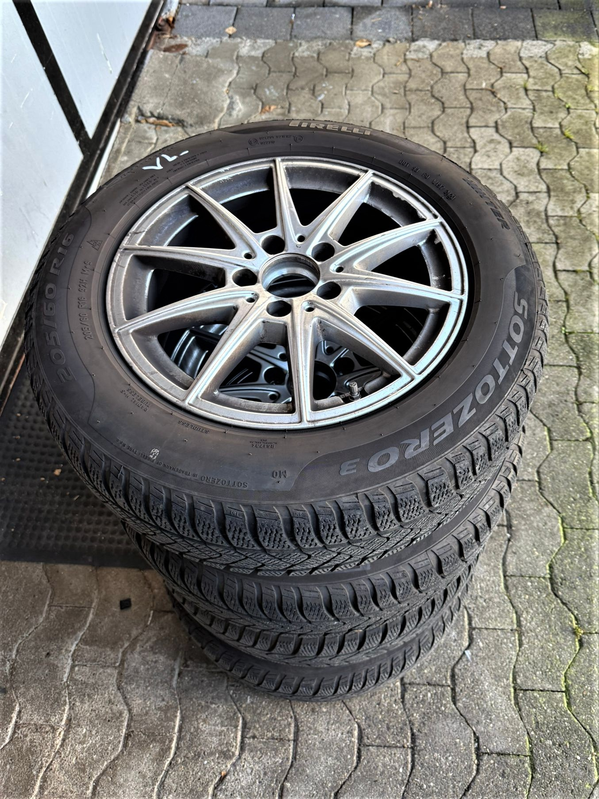 listing desktop thumbnail image 20