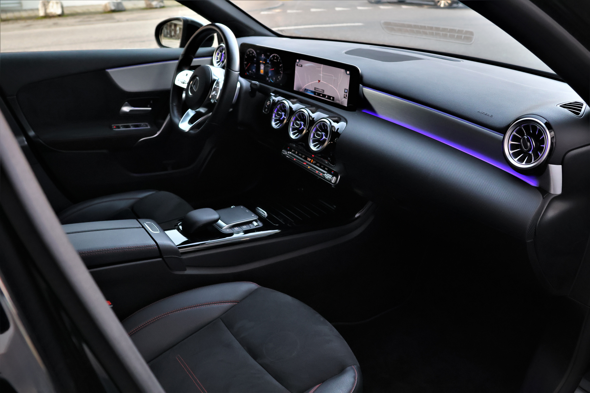 listing desktop thumbnail image 14