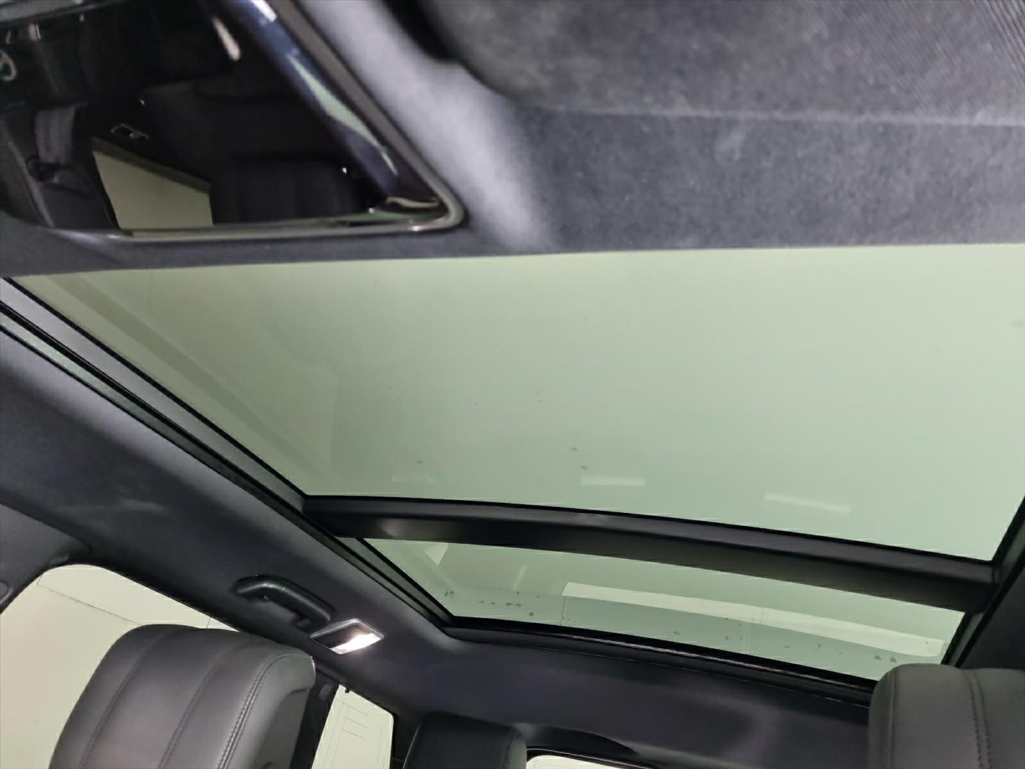 listing desktop thumbnail image 13