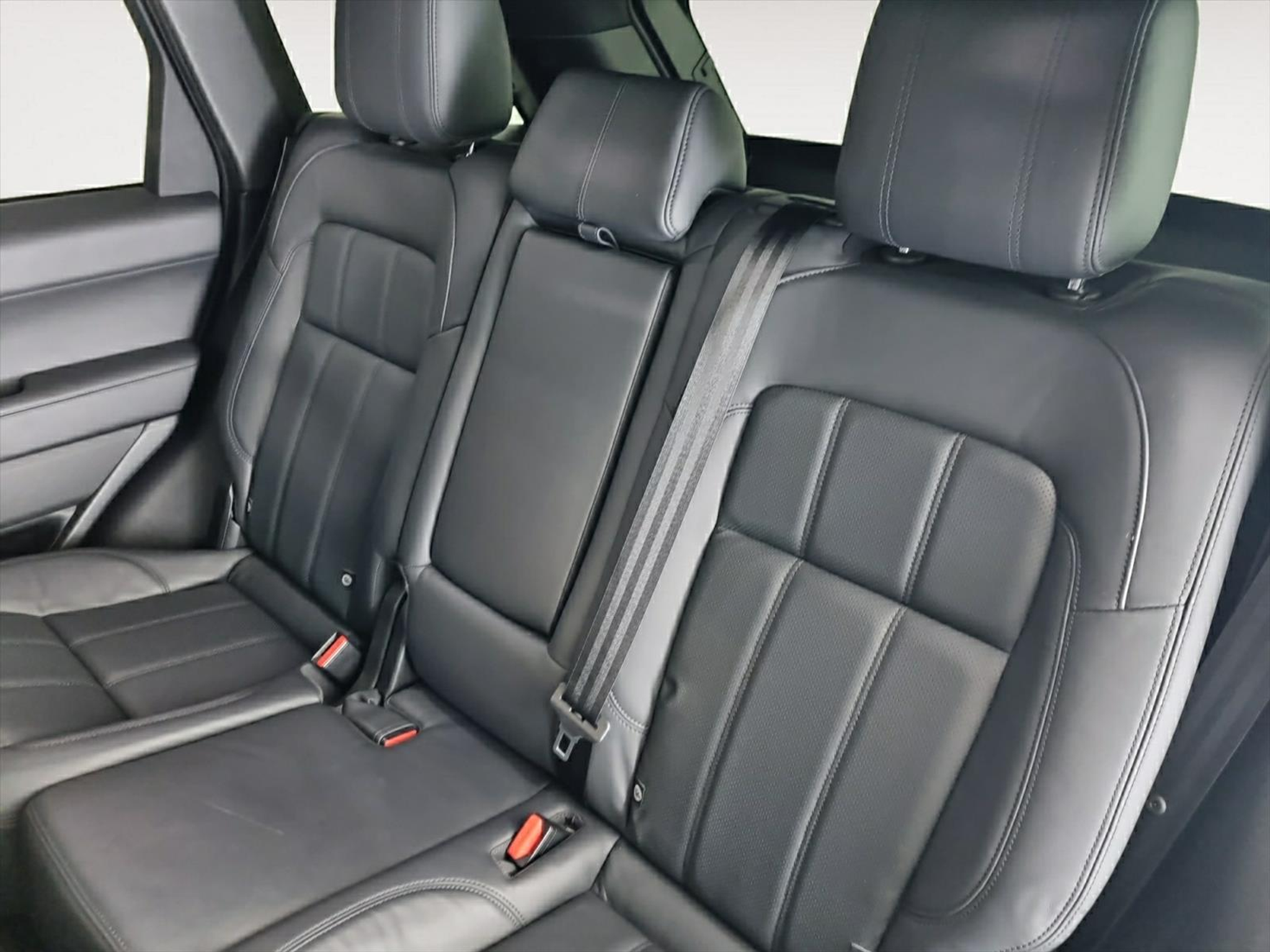 listing desktop thumbnail image 14