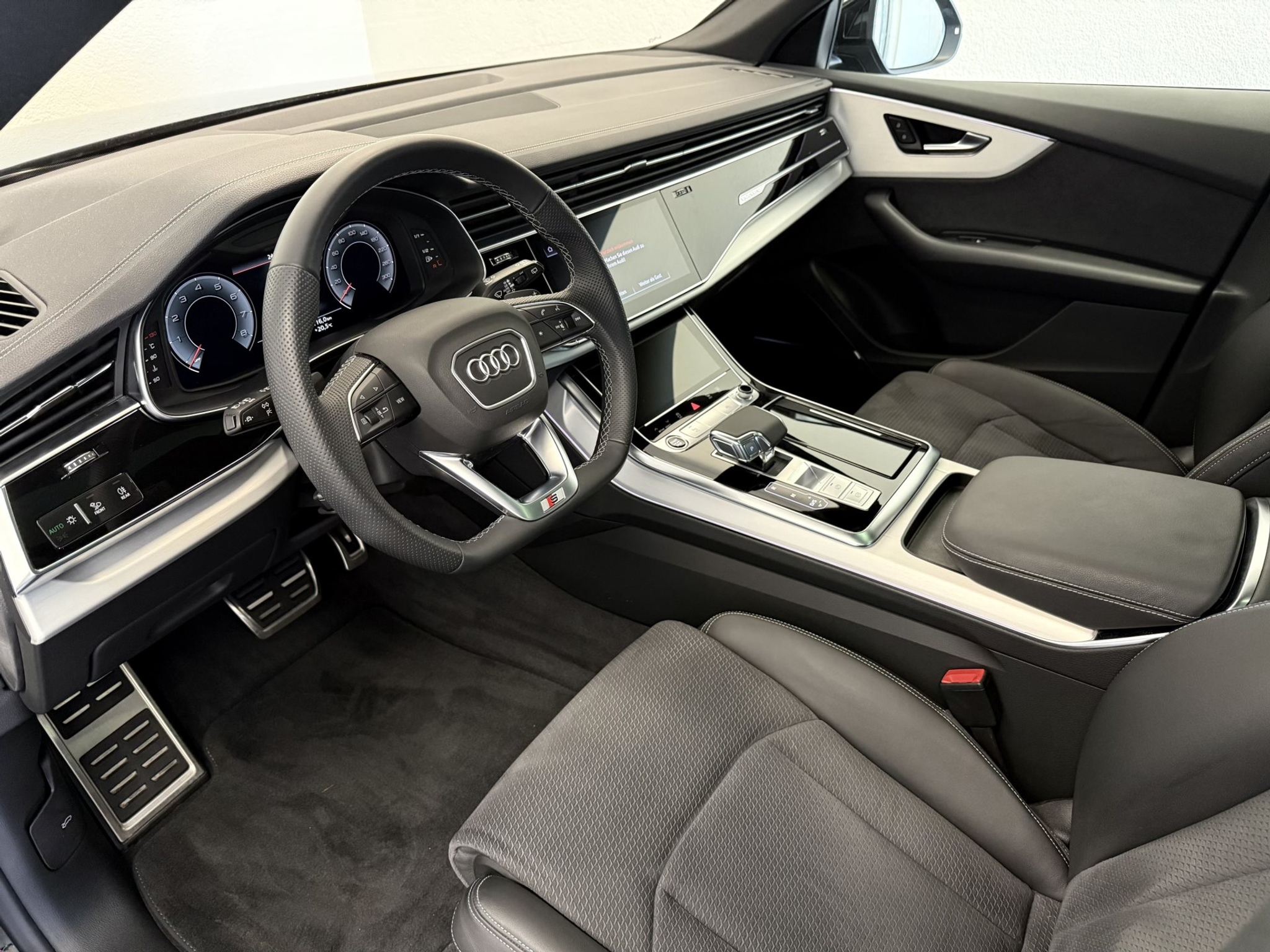 listing desktop thumbnail image 14