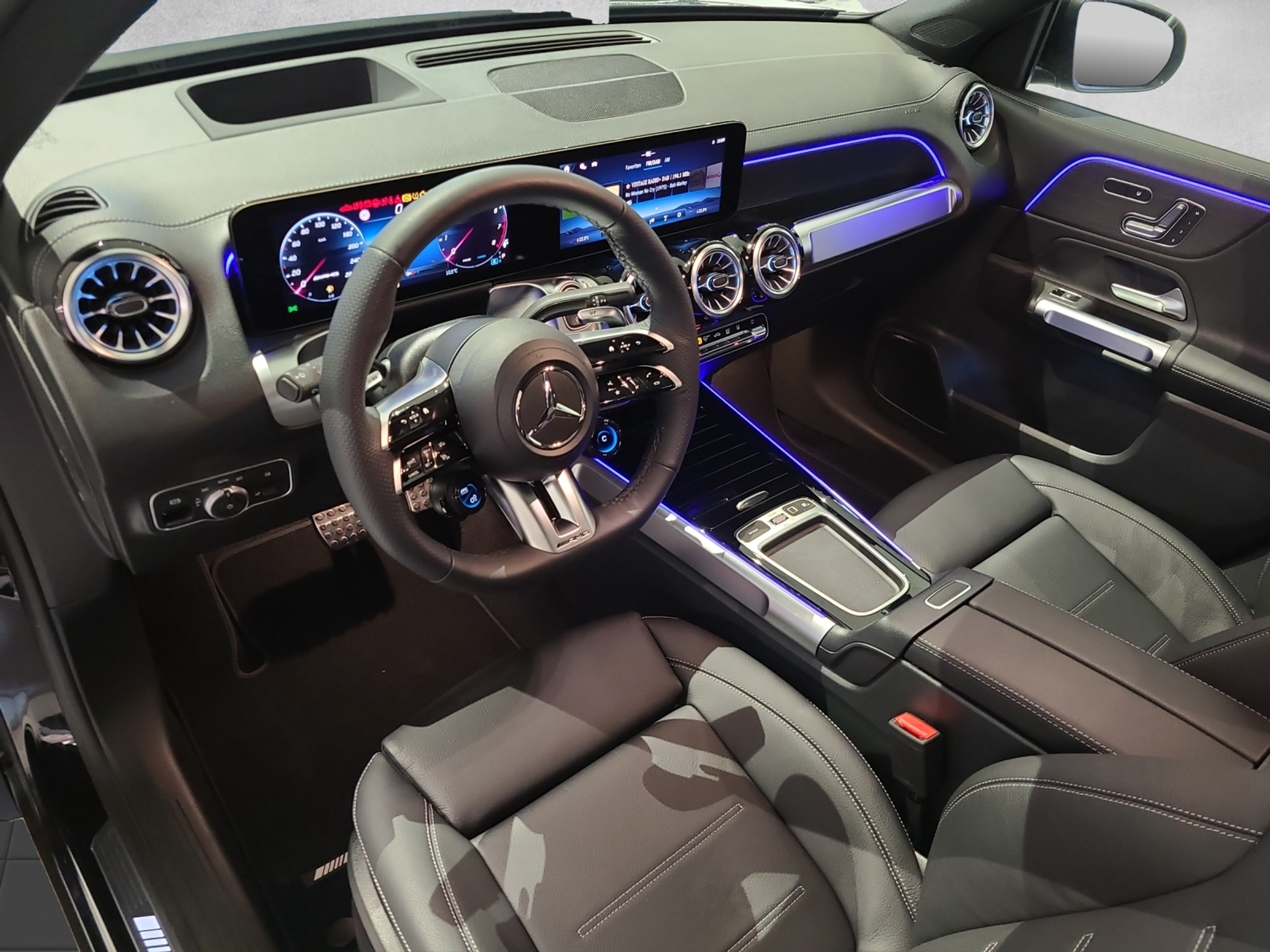 listing desktop thumbnail image 6