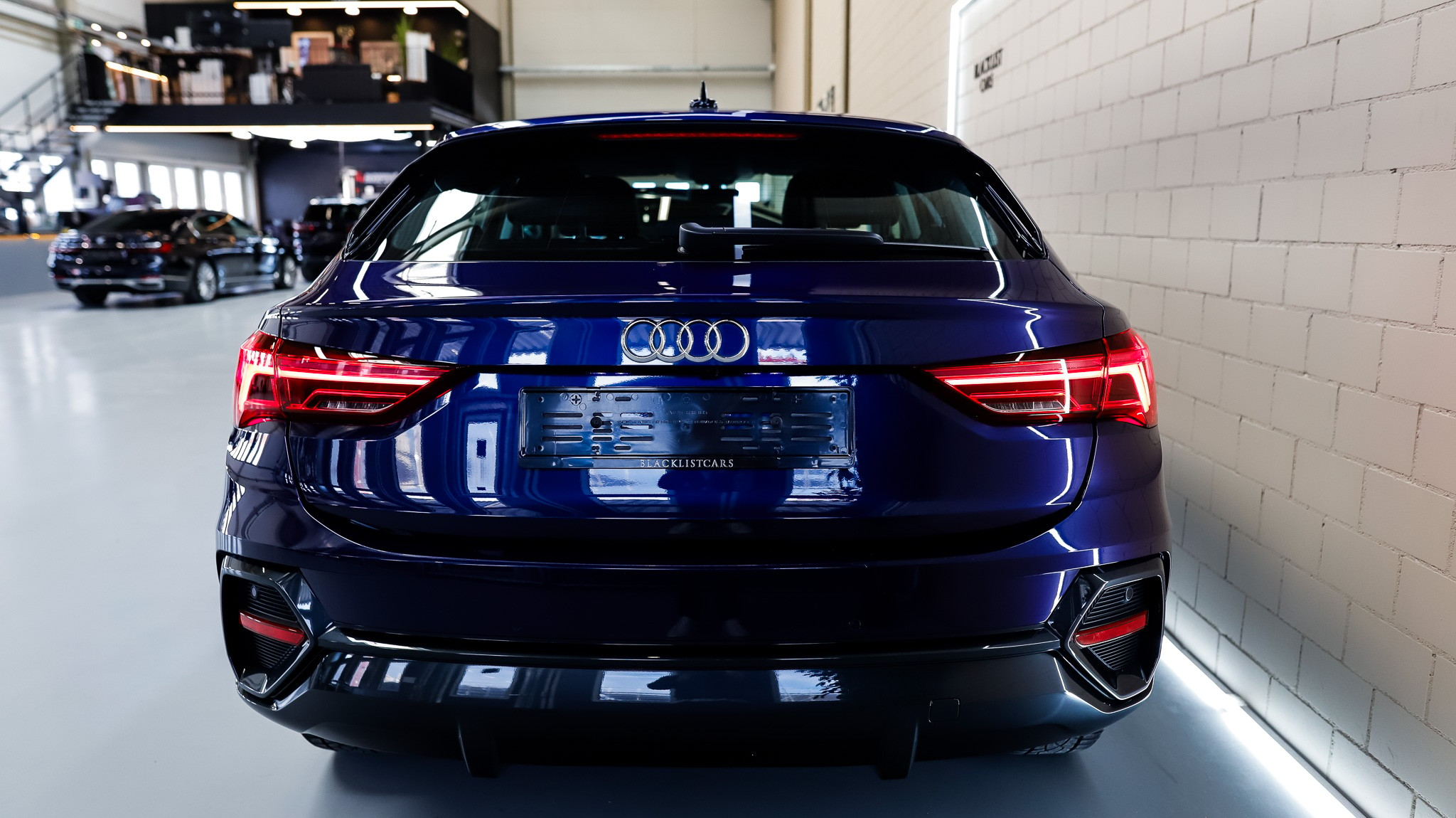 listing desktop thumbnail image 5