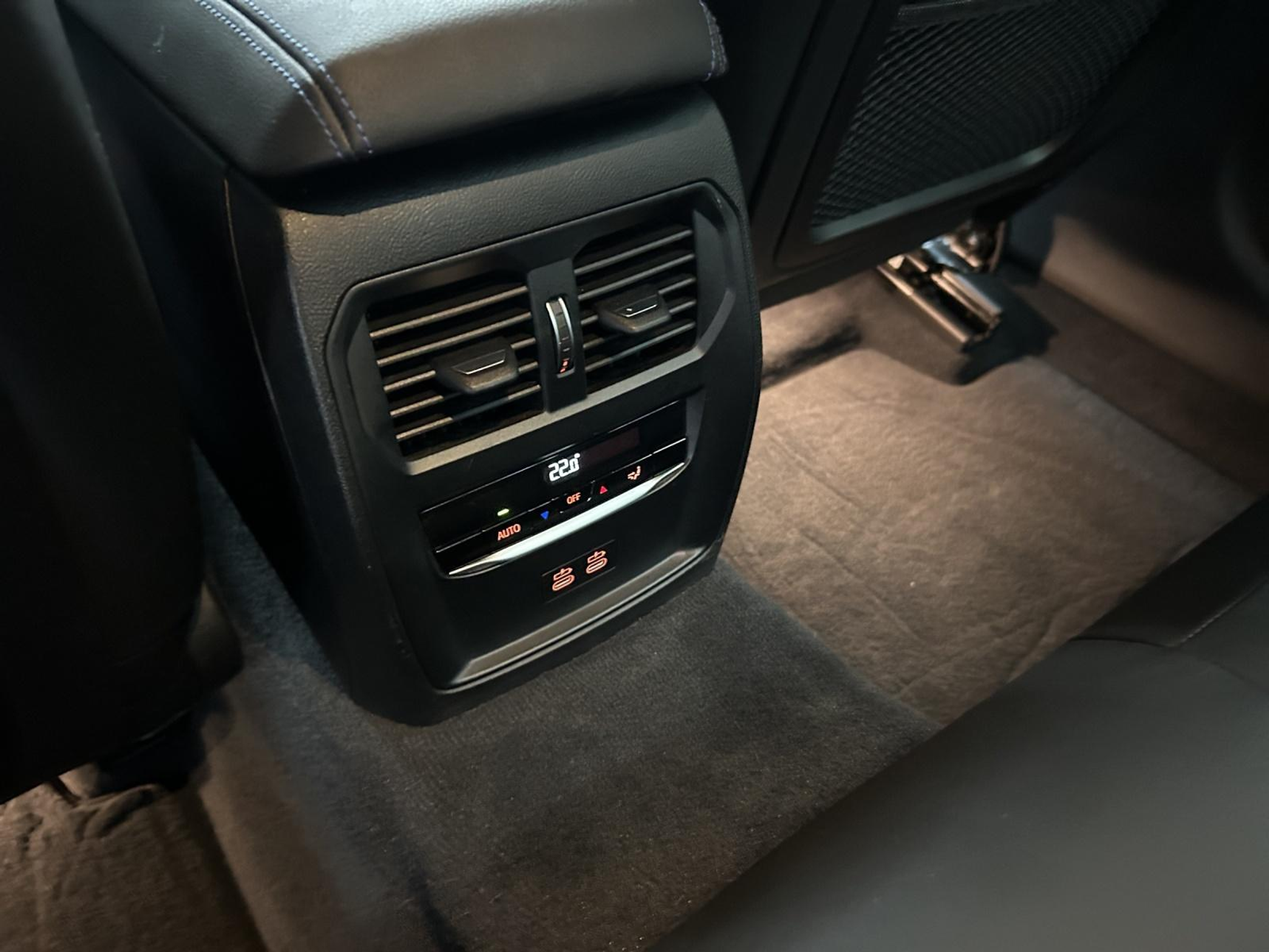 listing desktop thumbnail image 21