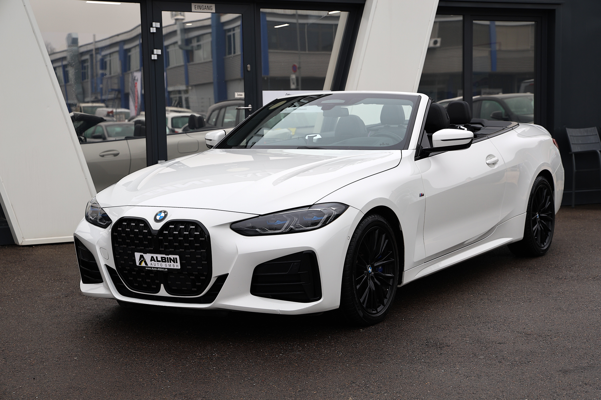 listing desktop thumbnail image 2