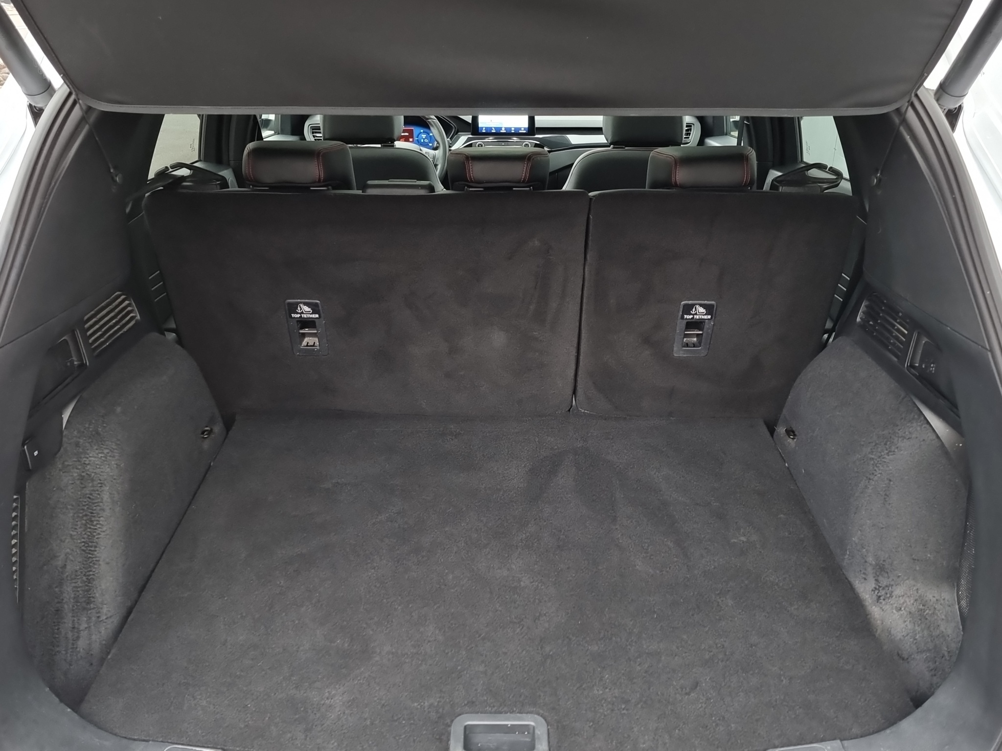 listing desktop thumbnail image 16