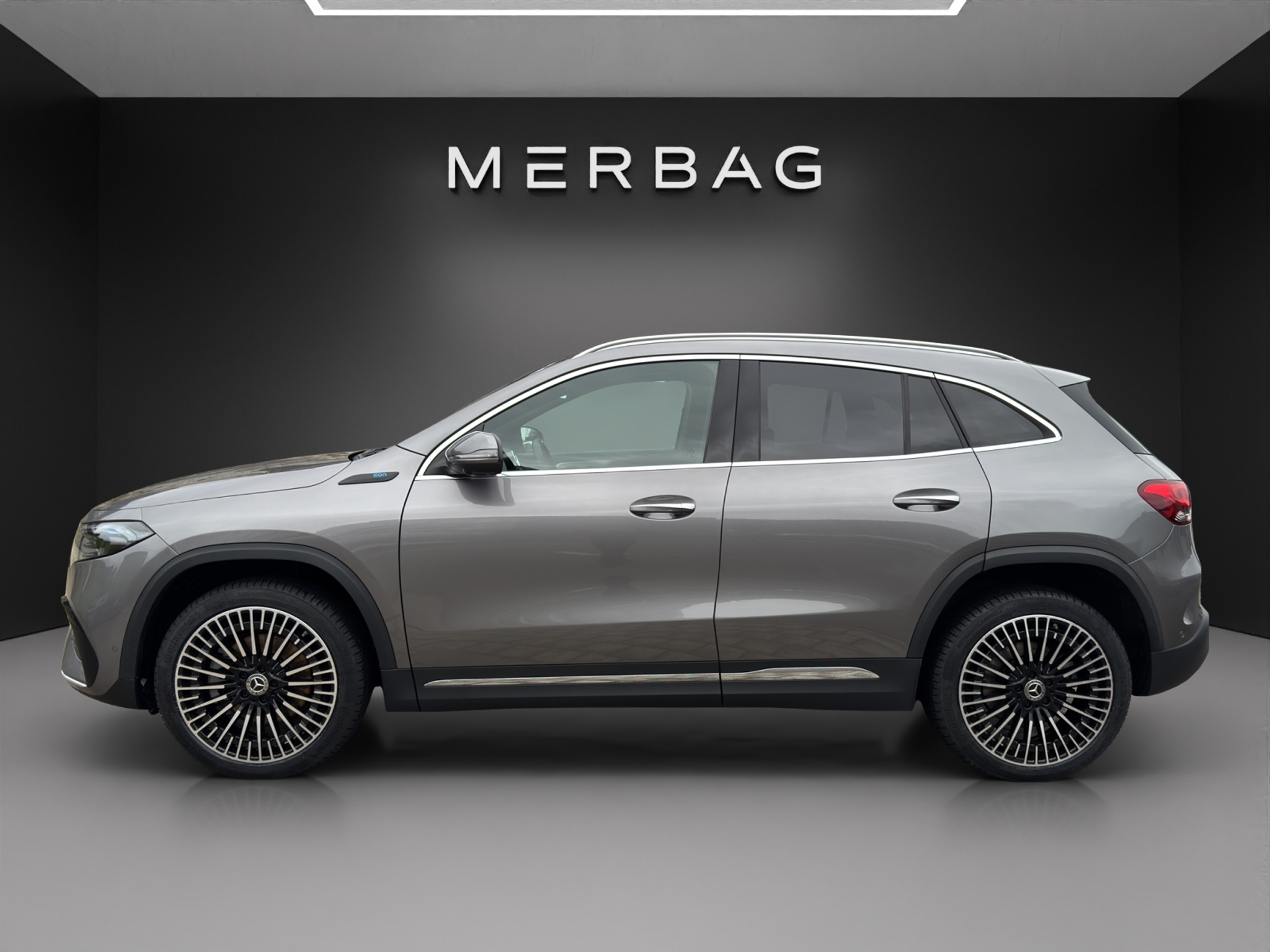 listing desktop thumbnail image 1