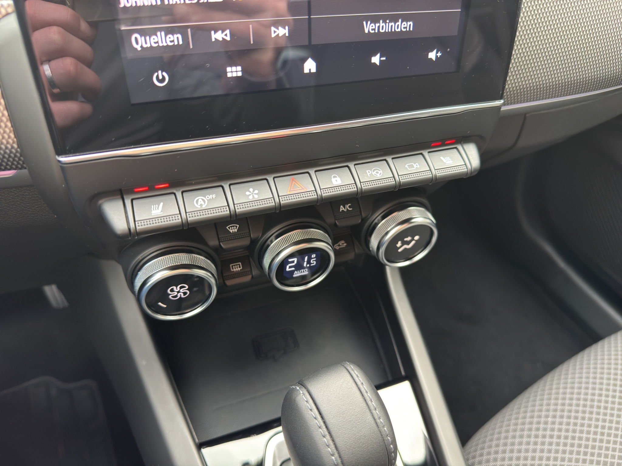 listing desktop thumbnail image 29