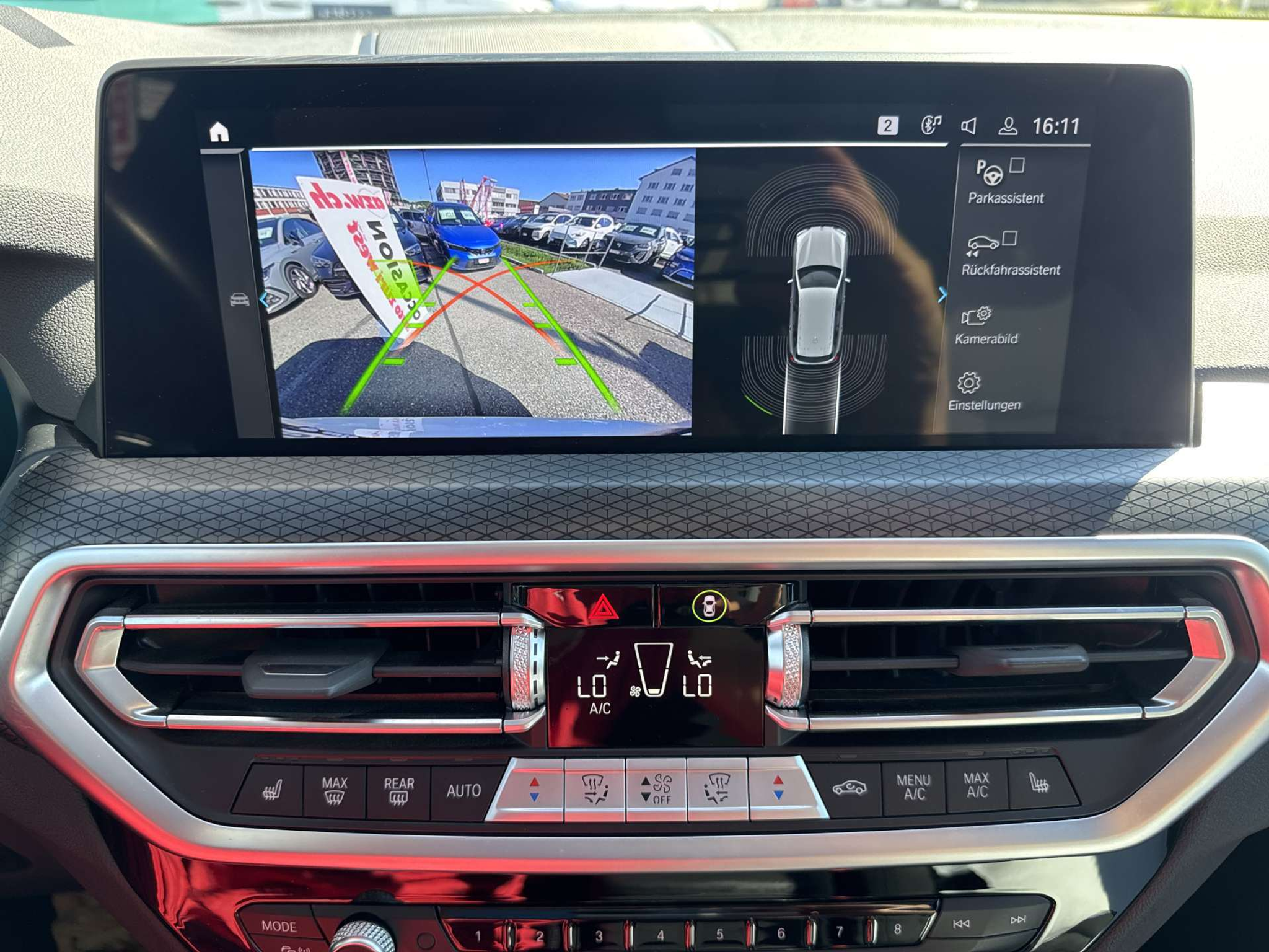 listing desktop thumbnail image 9