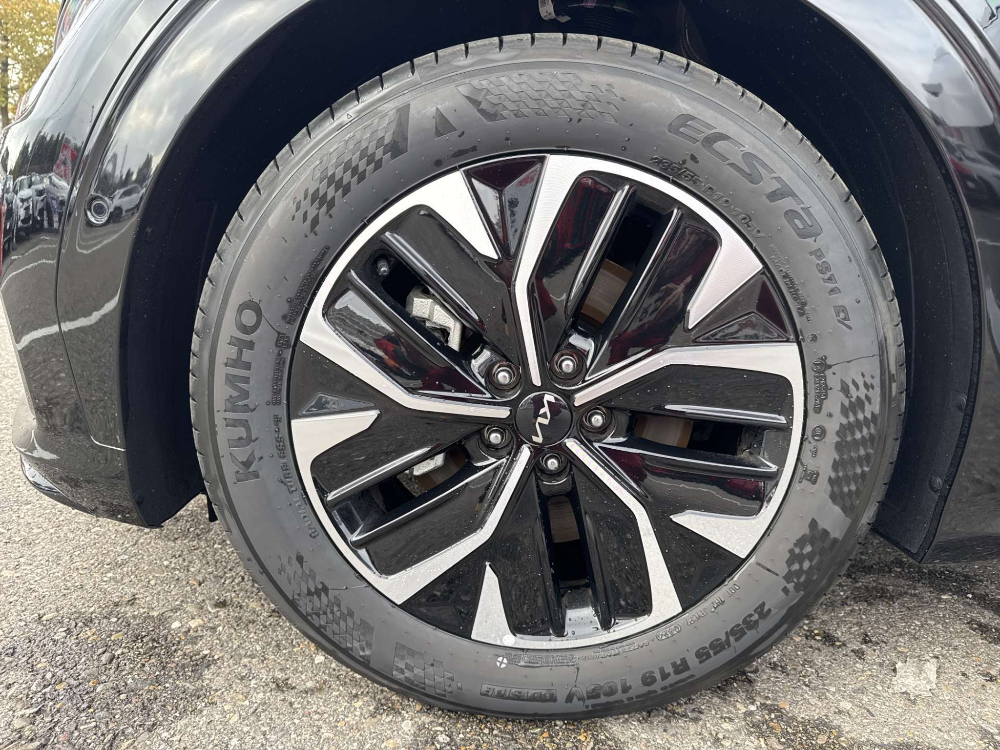 listing desktop thumbnail image 8