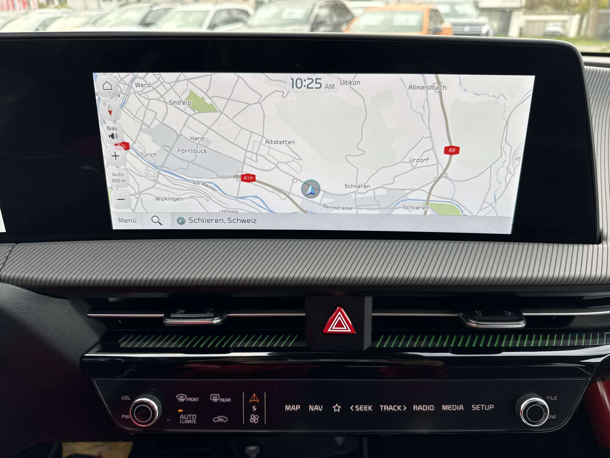 listing desktop thumbnail image 1