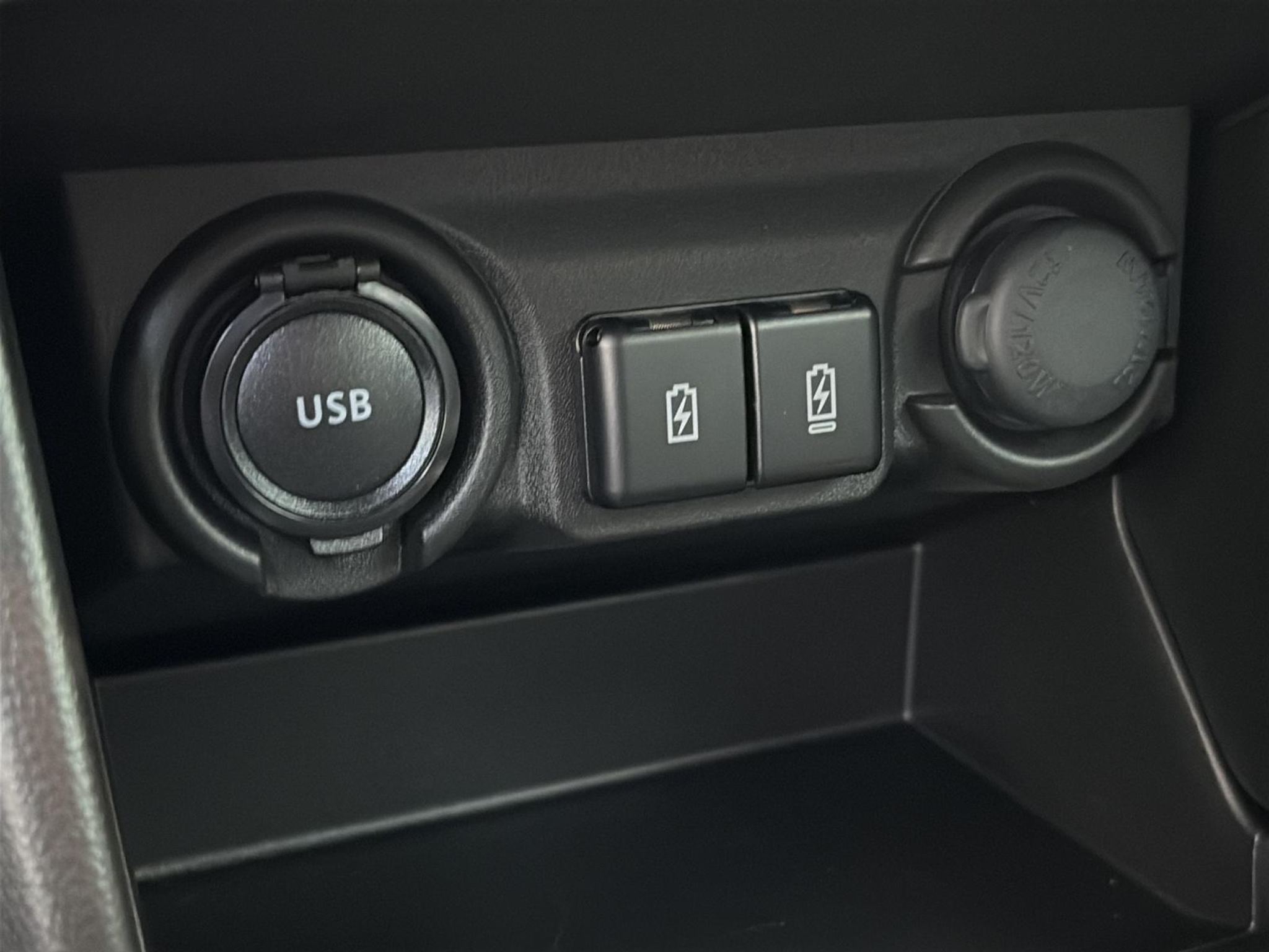 listing desktop thumbnail image 18