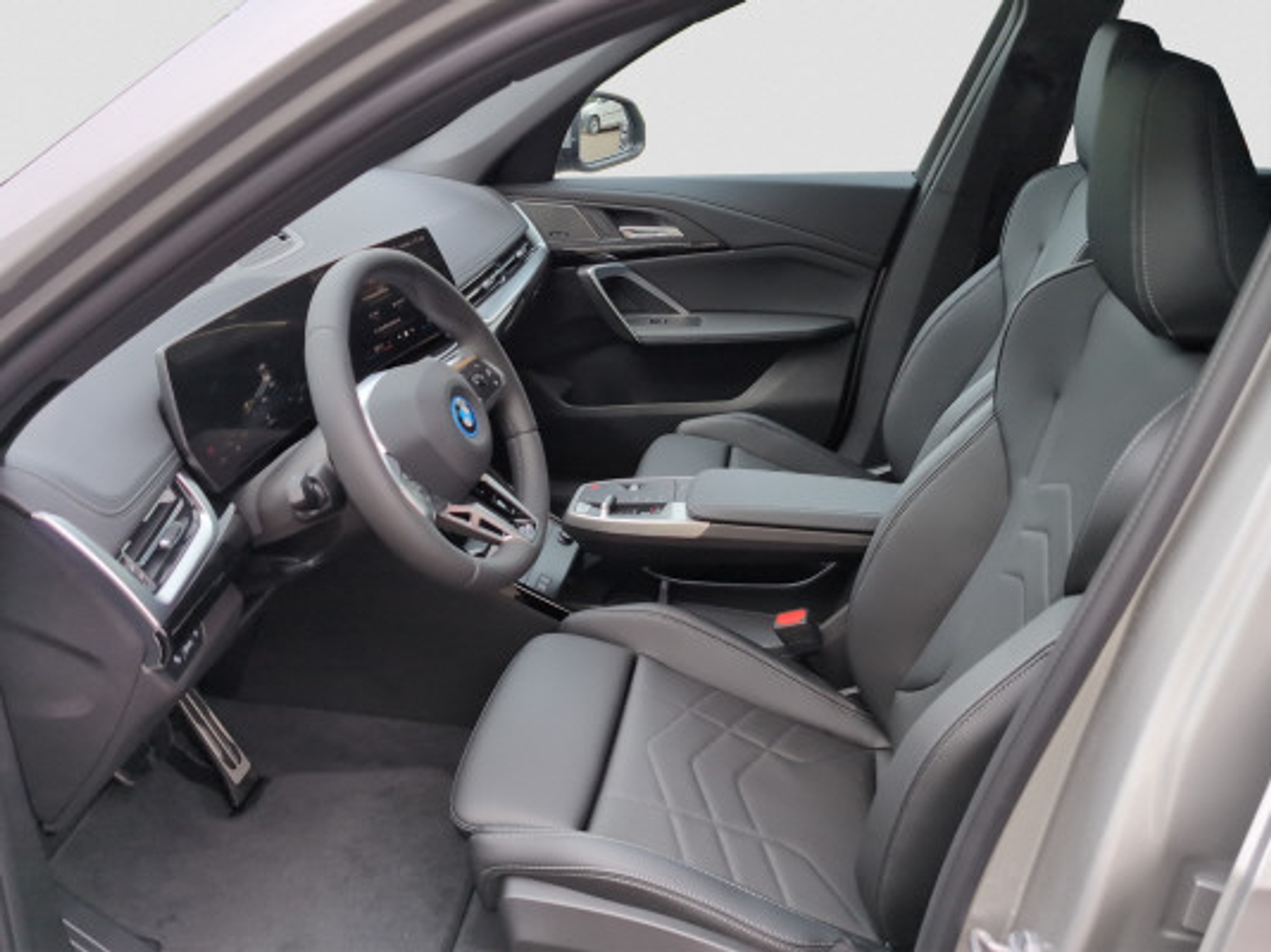 listing desktop thumbnail image 7