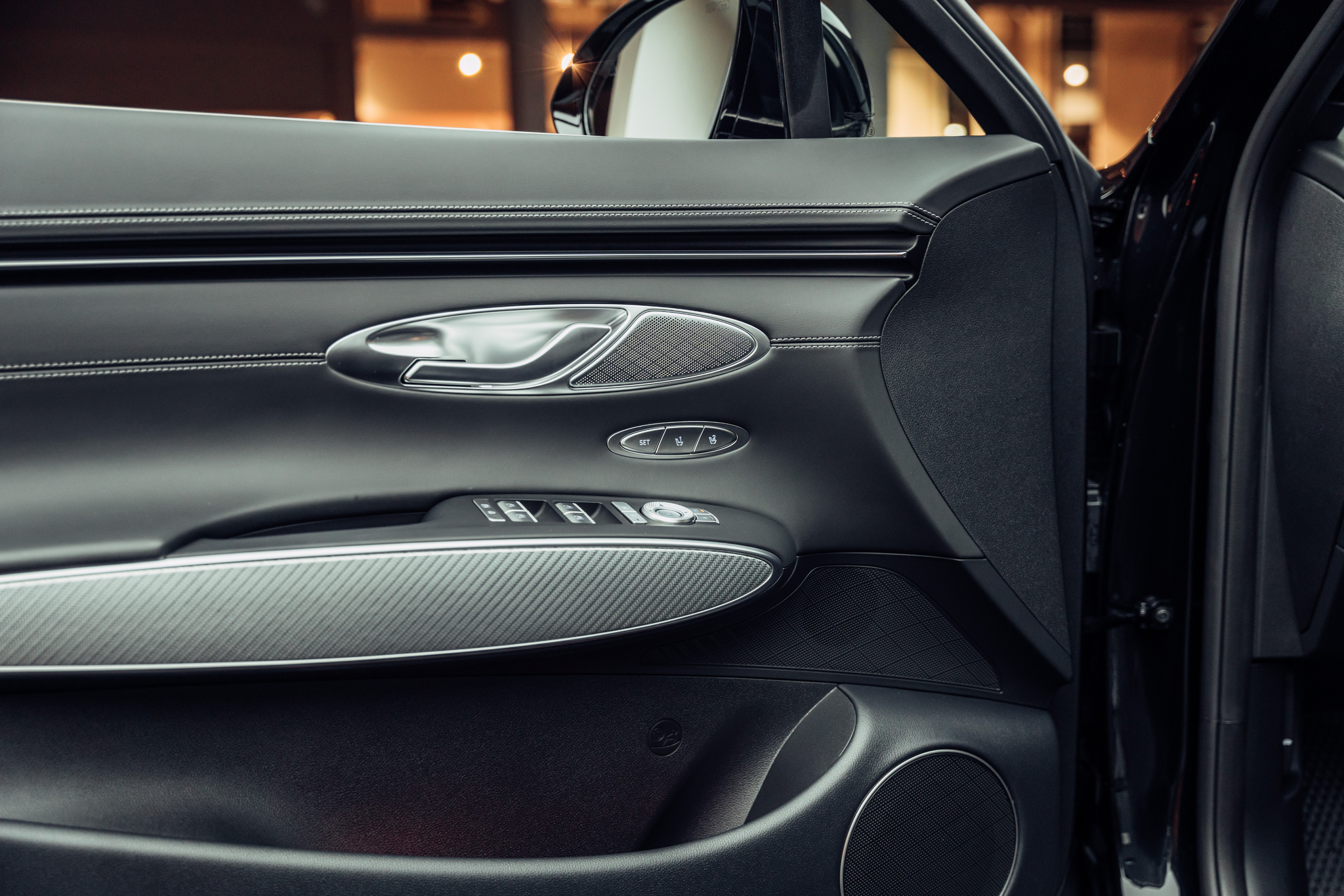 listing desktop thumbnail image 11