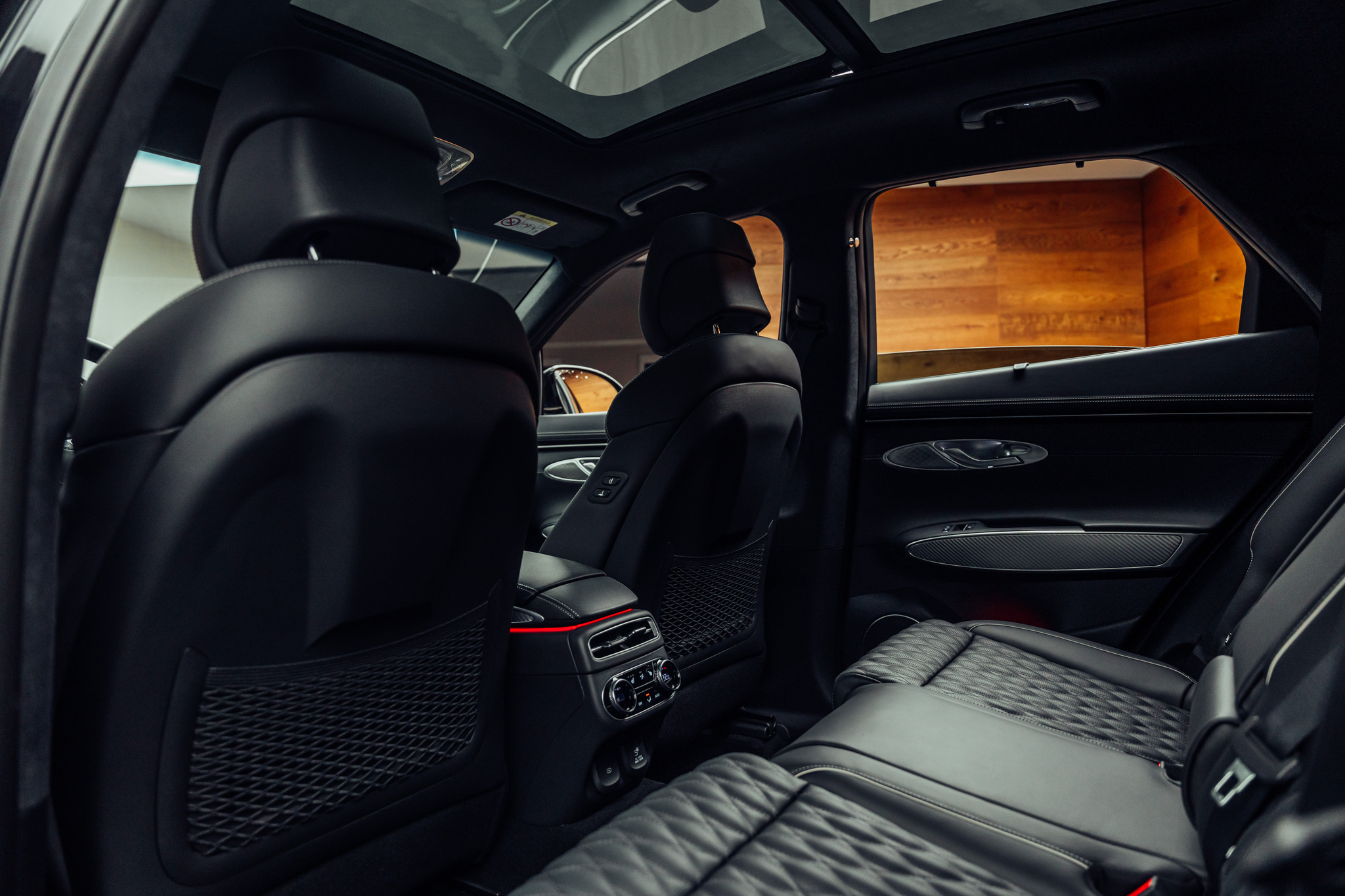 listing desktop thumbnail image 7