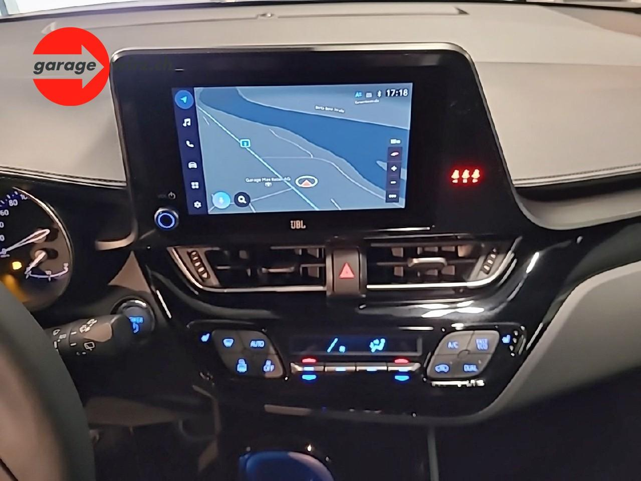 listing desktop thumbnail image 8