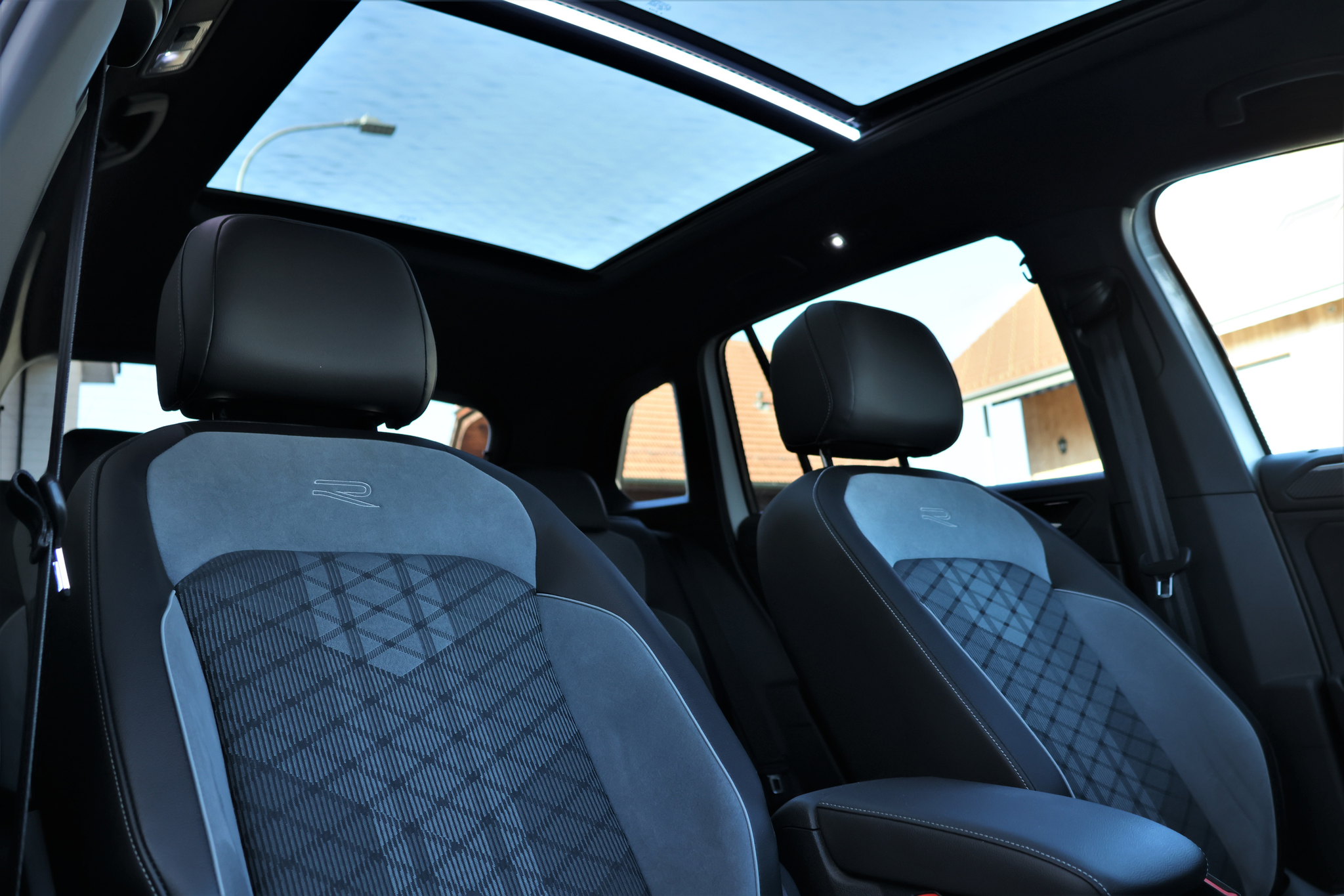 listing desktop thumbnail image 20