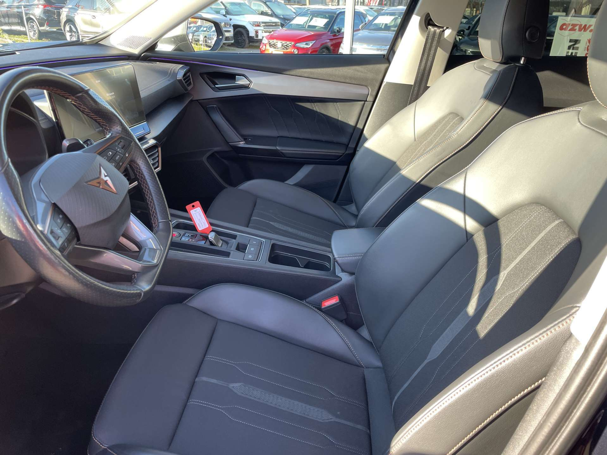 listing desktop thumbnail image 5