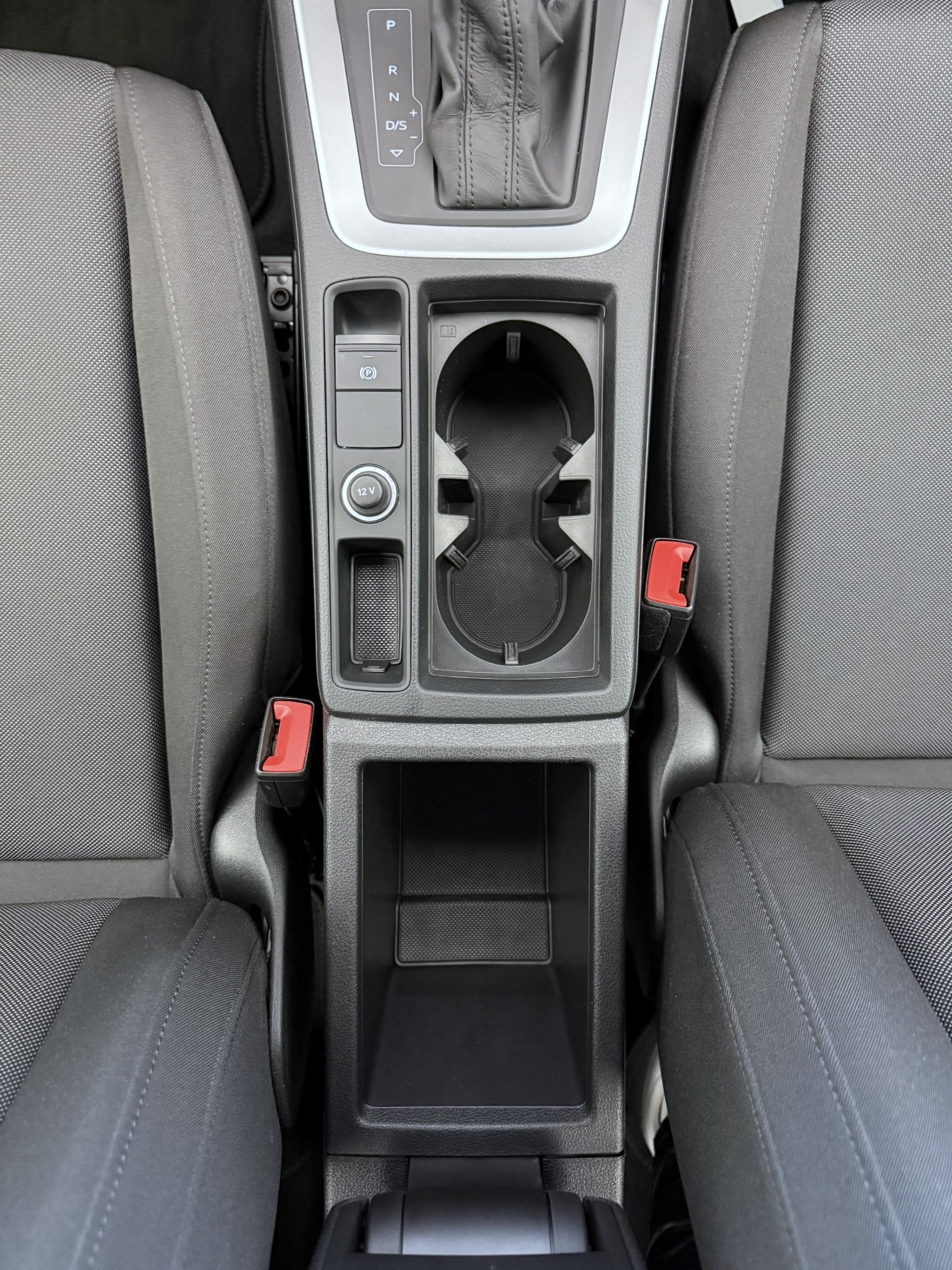 listing desktop thumbnail image 10