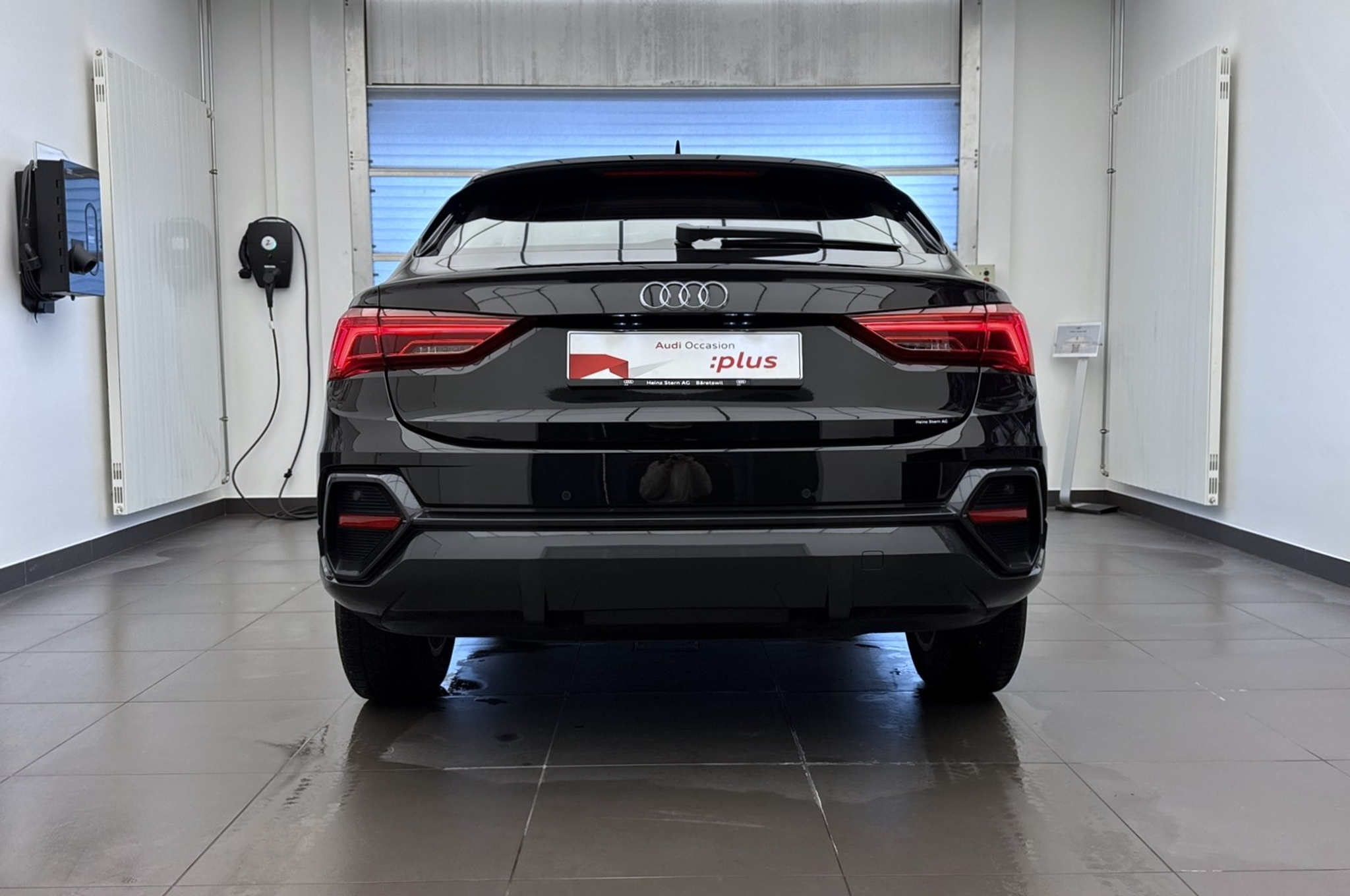 listing desktop thumbnail image 21