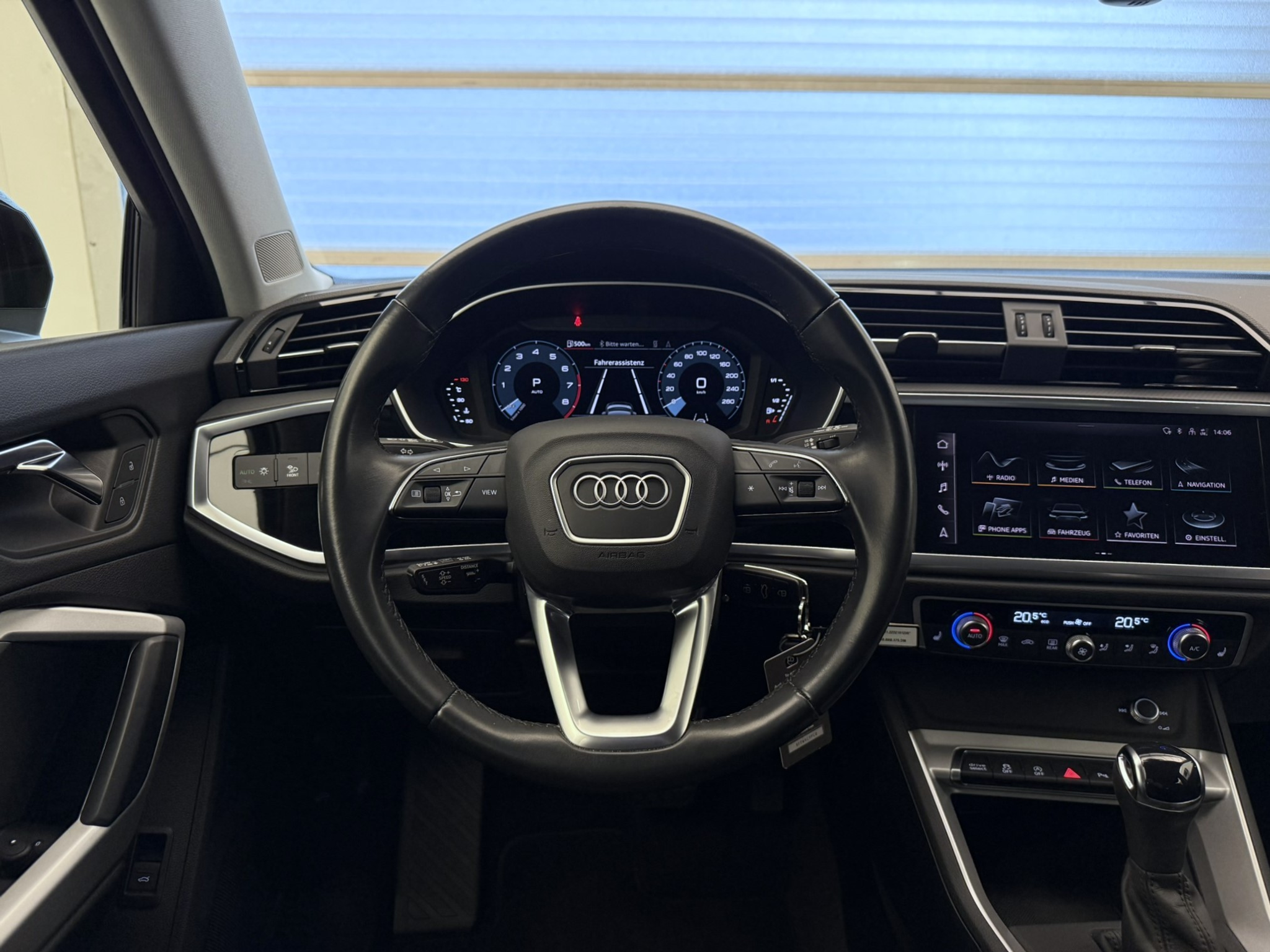 listing desktop thumbnail image 6