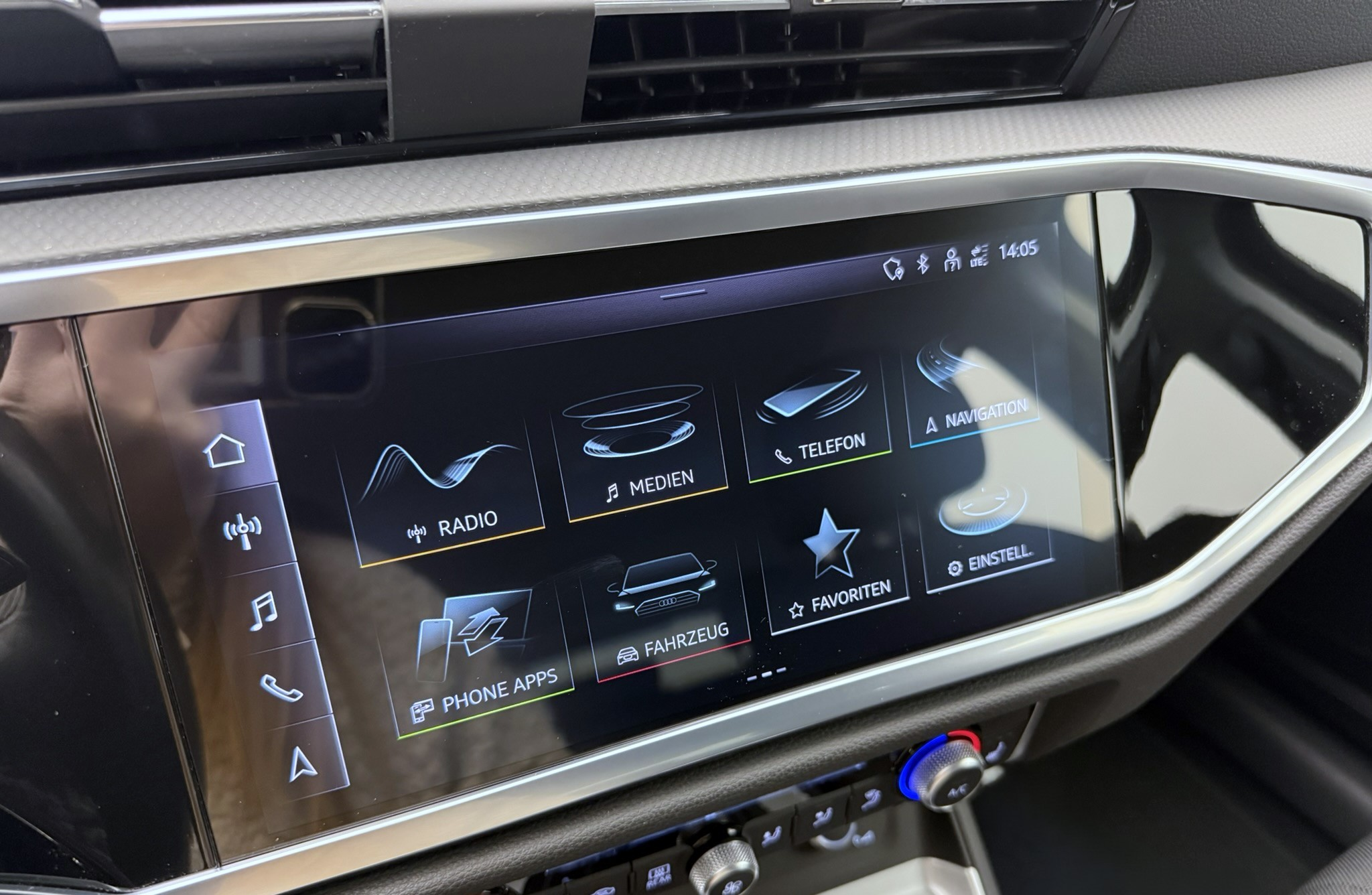 listing desktop thumbnail image 12