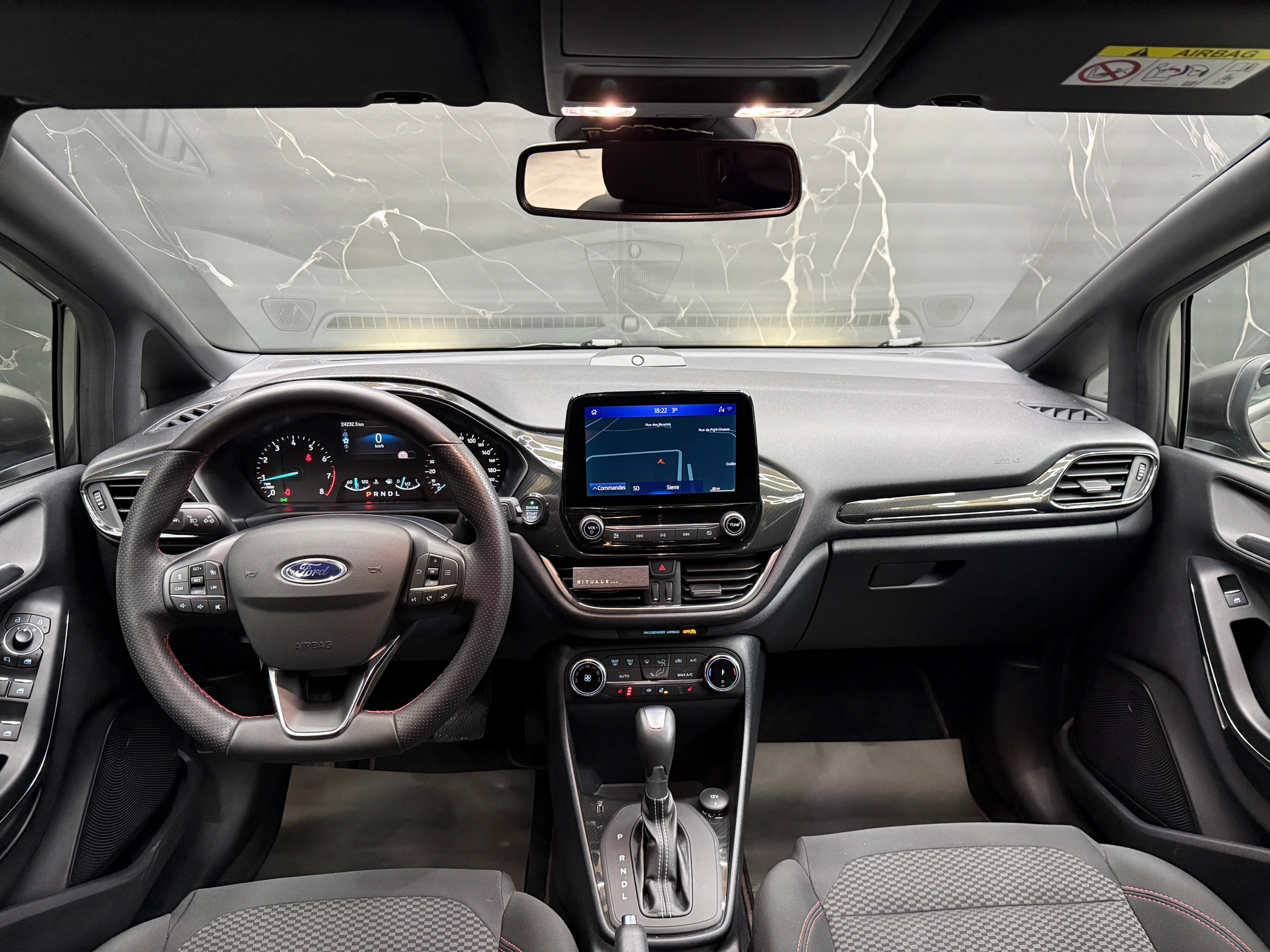 listing desktop thumbnail image 9