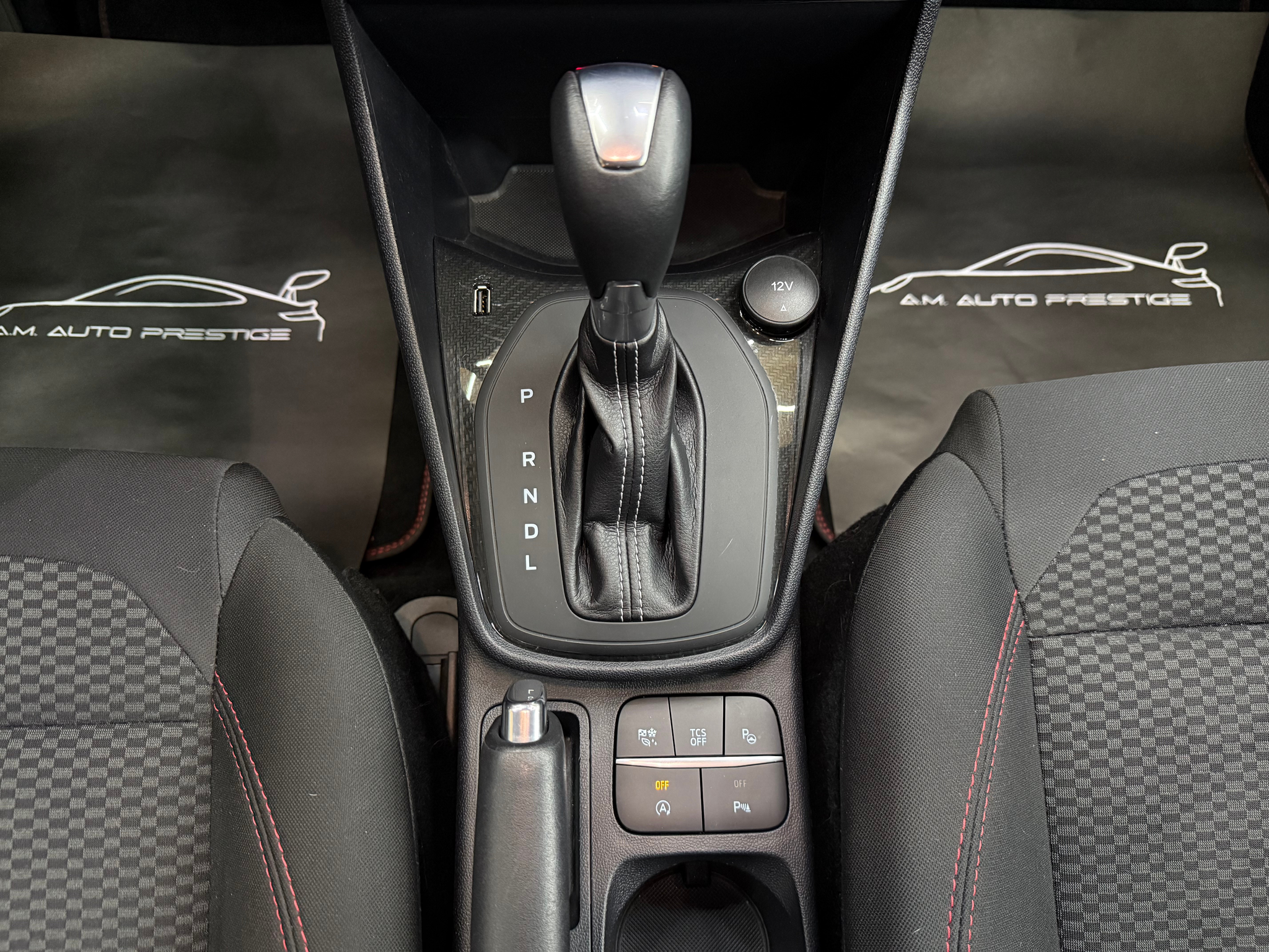 listing desktop thumbnail image 11