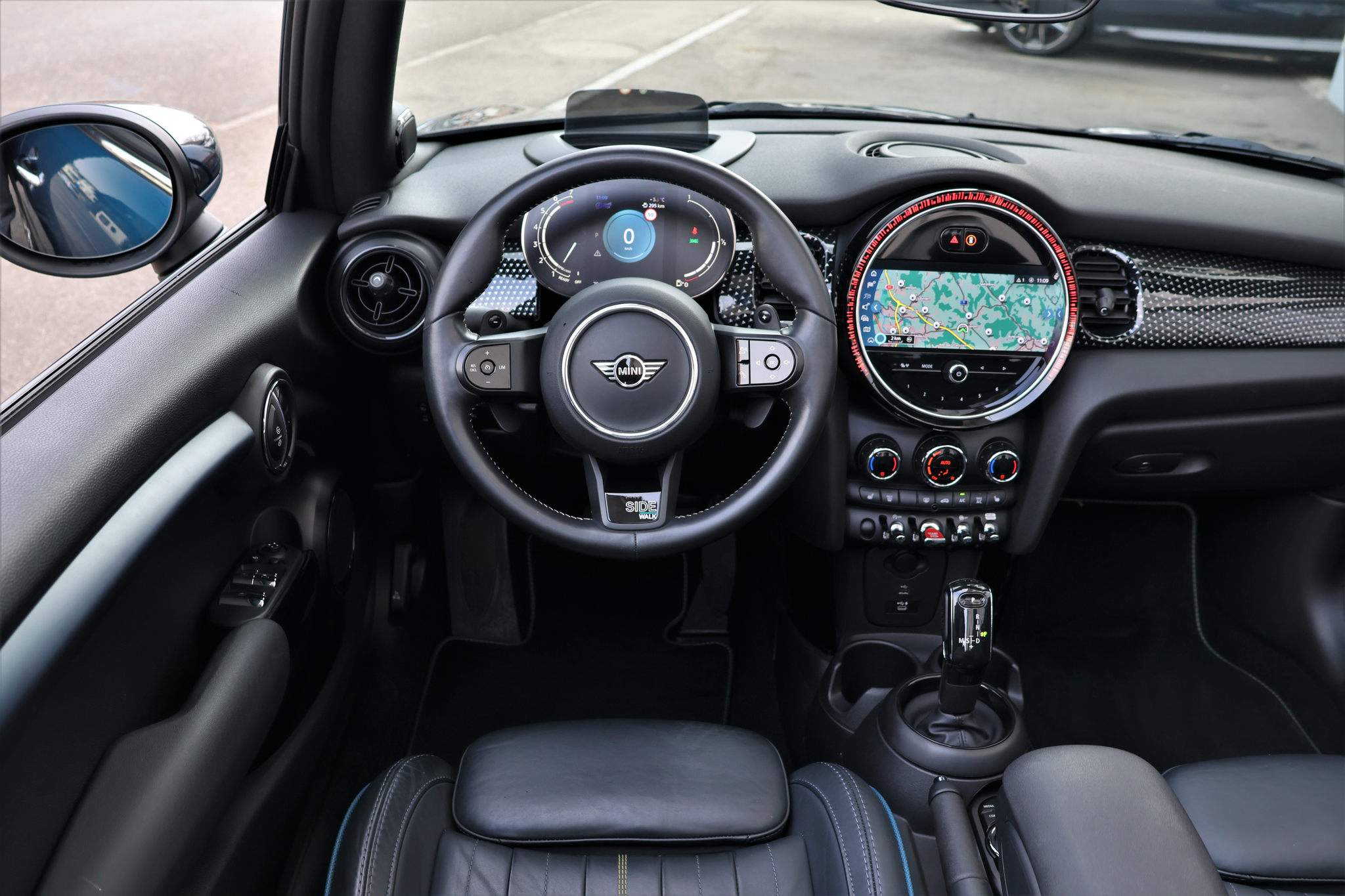 listing desktop thumbnail image 17