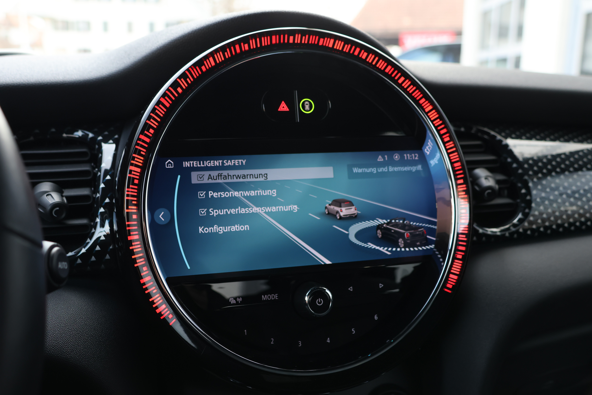 listing desktop thumbnail image 28