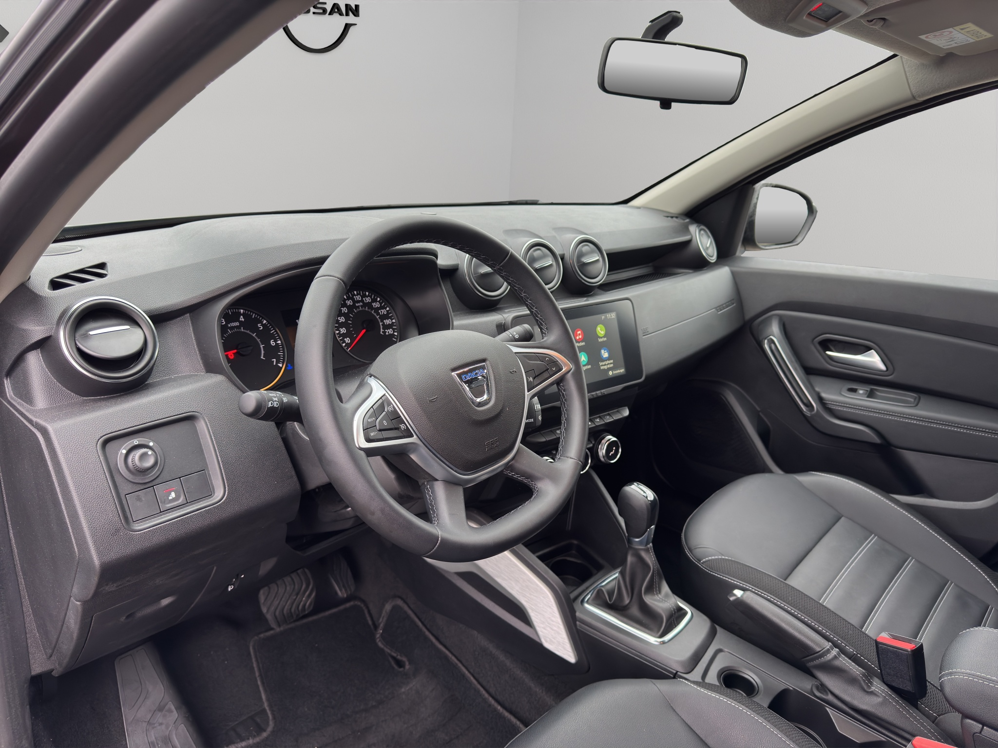 listing desktop thumbnail image 9