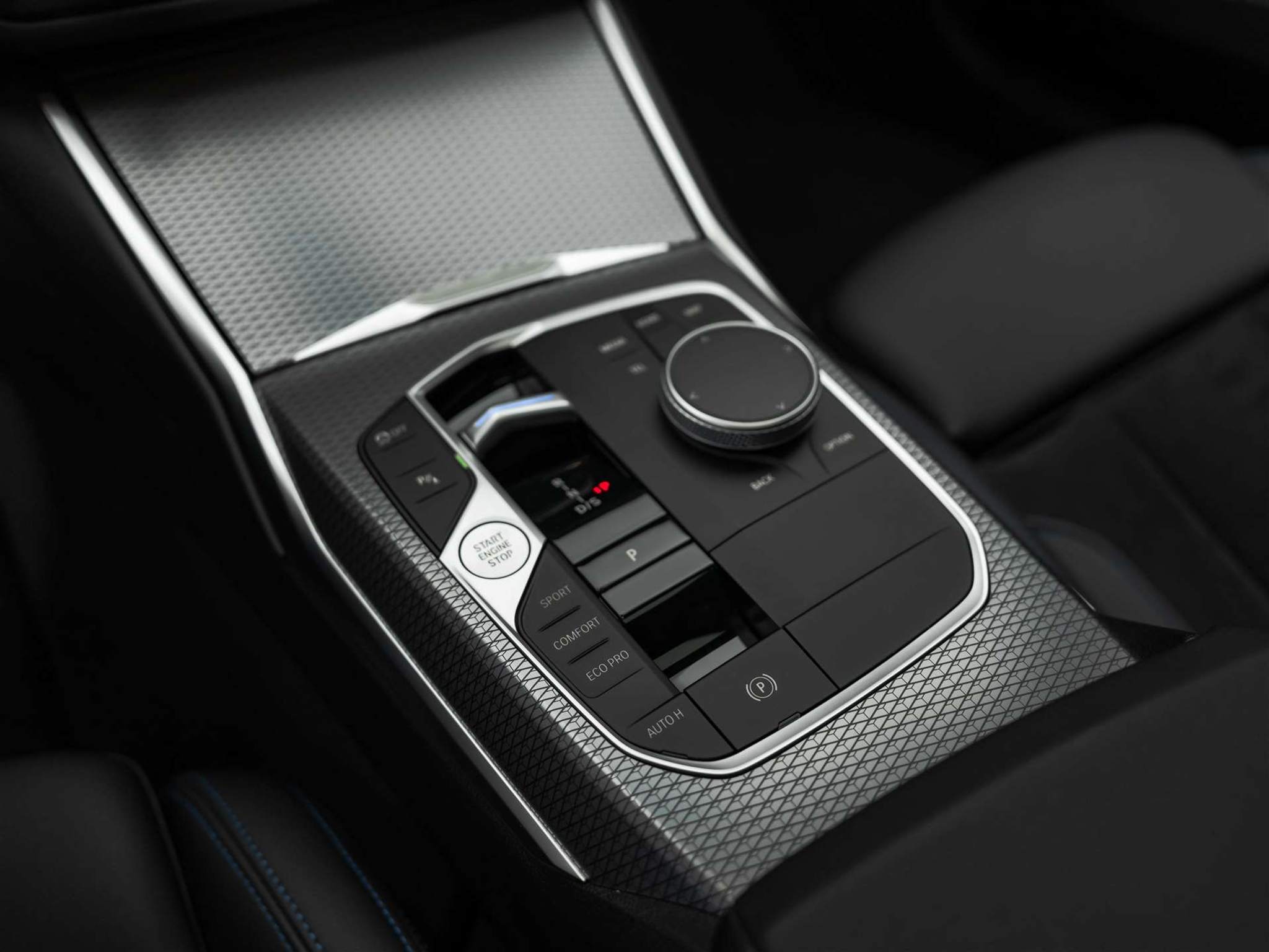 listing desktop thumbnail image 40