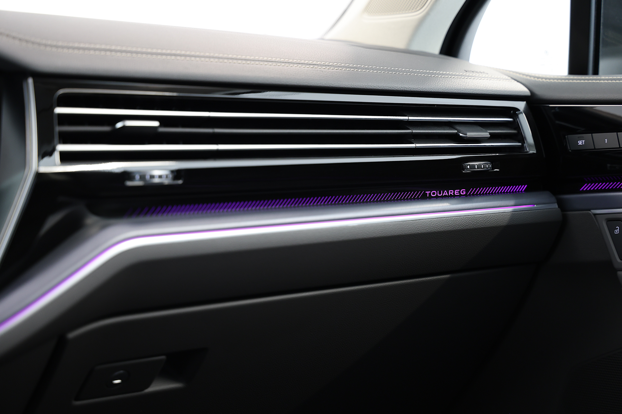 listing desktop thumbnail image 20