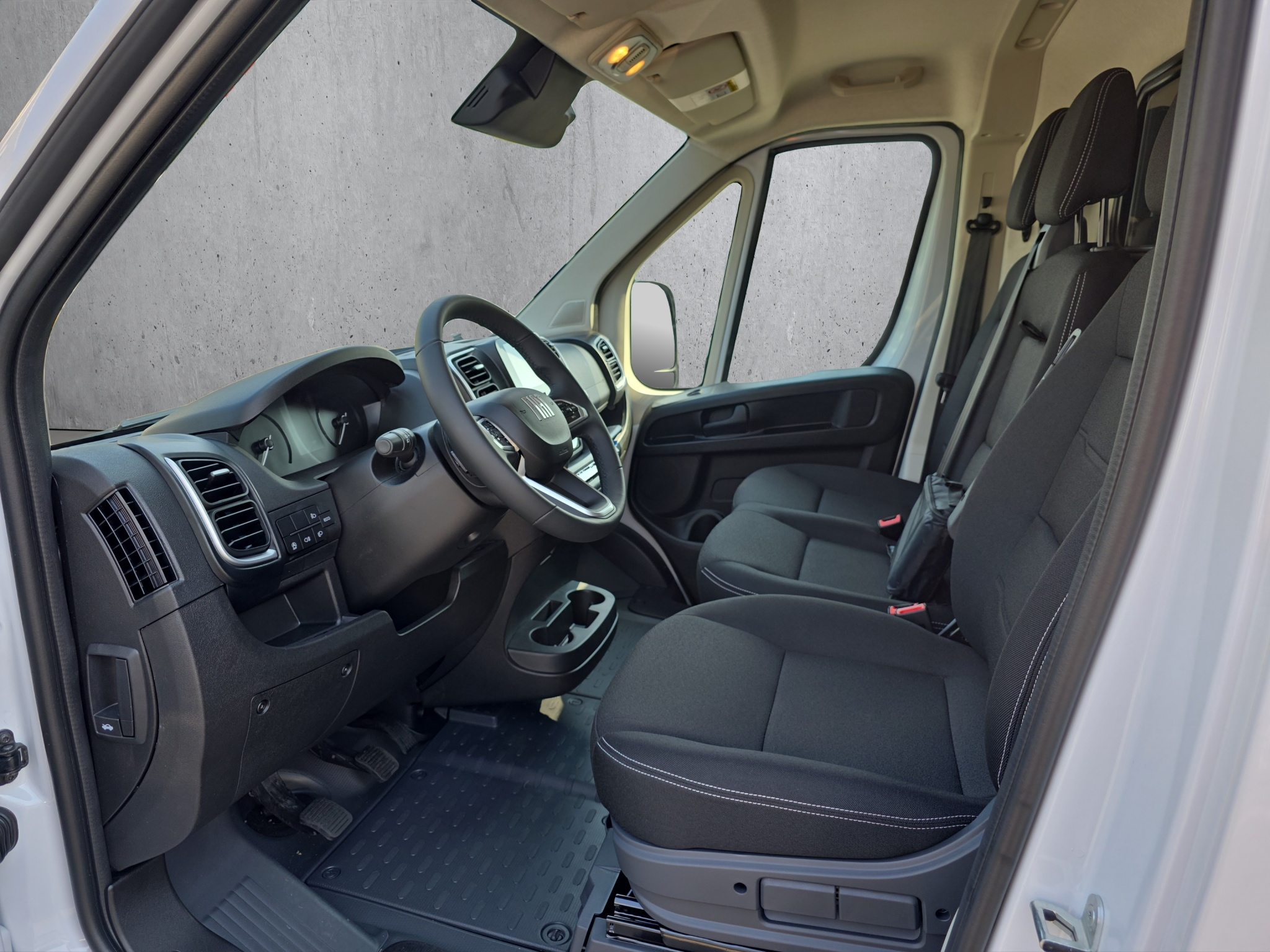 listing desktop thumbnail image 7